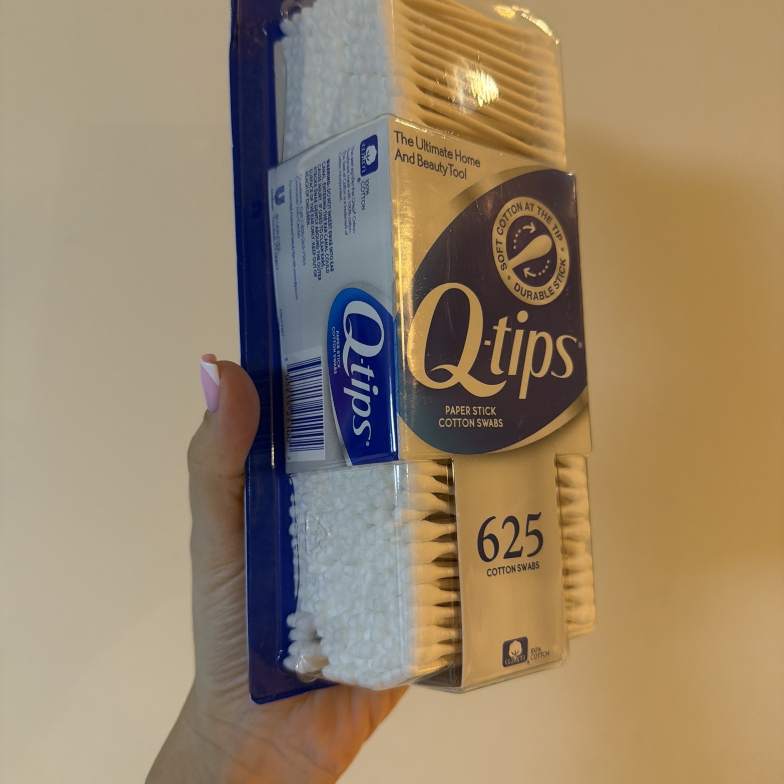 Q-TIPS COTTON SWABS 625 CT Q-TIPS COTTON SWABS. Free Shipping!