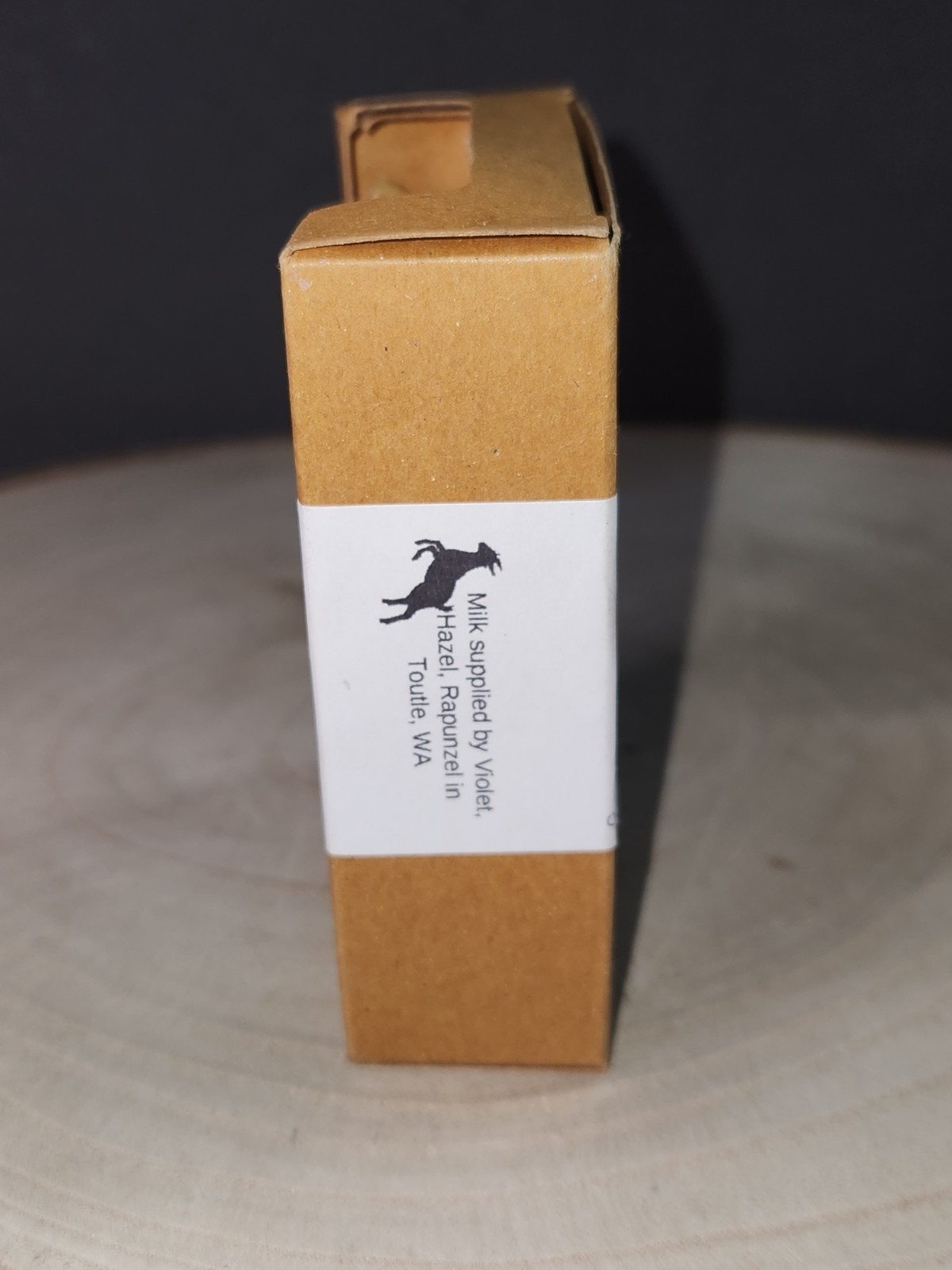 Spritzer-Goat Milk Soap Moisturizing Homemade / Handmade 4oz/113 g Bar