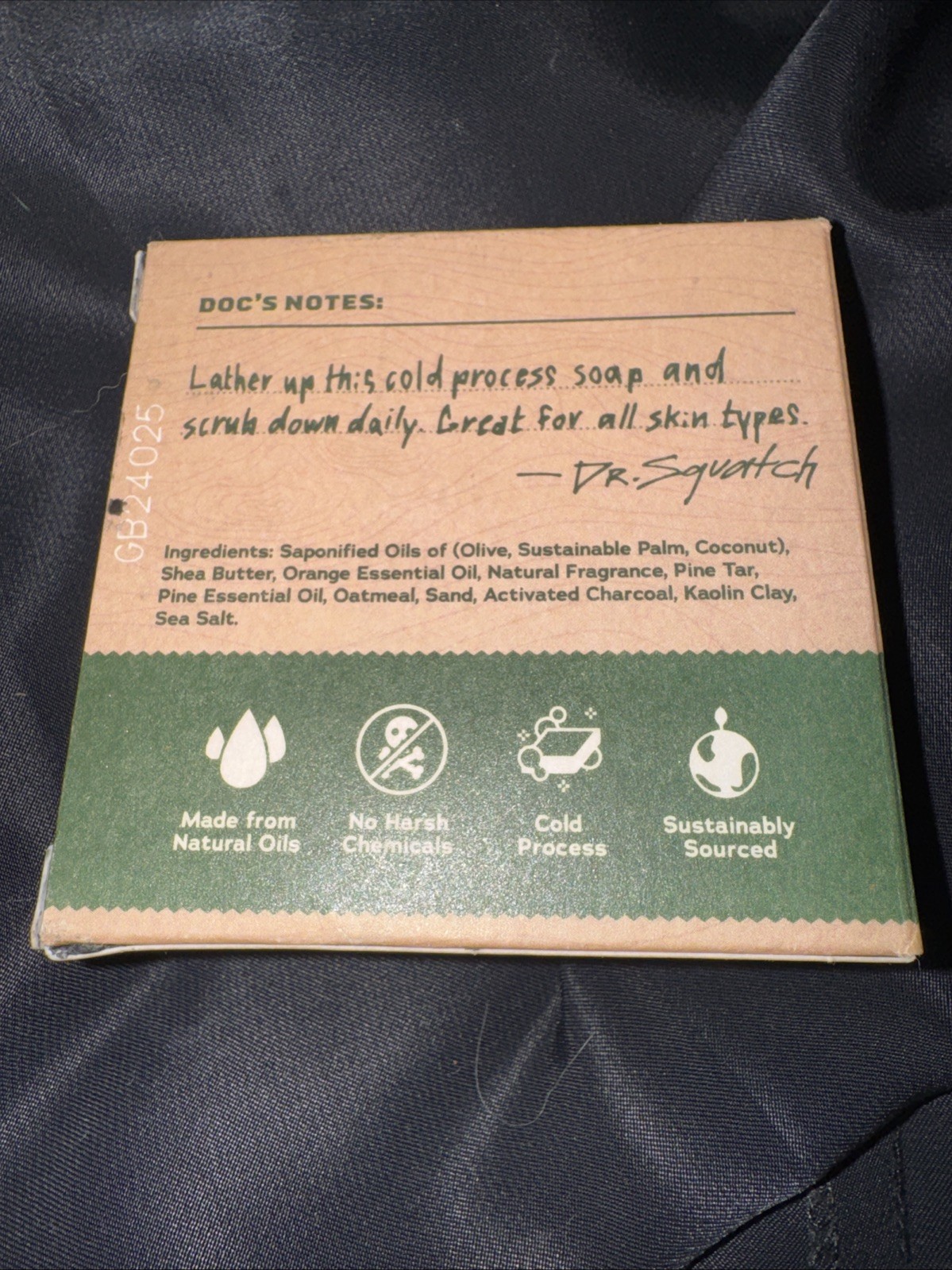 New Dr. Squatch Men’s Natural Pine Tar Bar Soap Heavy Grit 5 oz Oatmeal & Sand