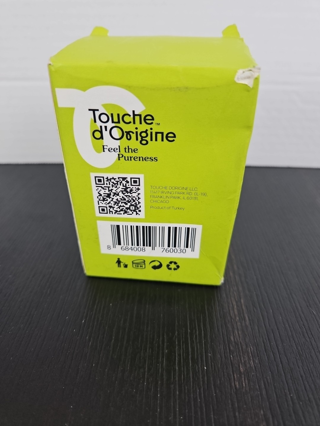 Touche d’Origine Handmade Donkey Milk Soap w Exfoliating Loofah – 4.22 FL OZ(C)