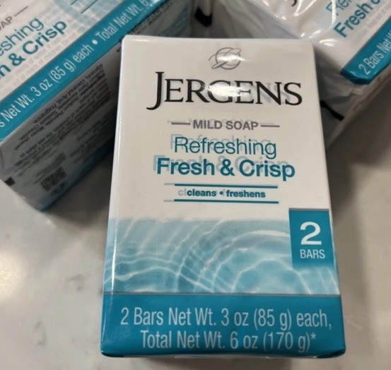Lot of 4 (2) Packs of Jergens Mild Soap, Refreshing FRESH & CRISP. Total 8 Bars