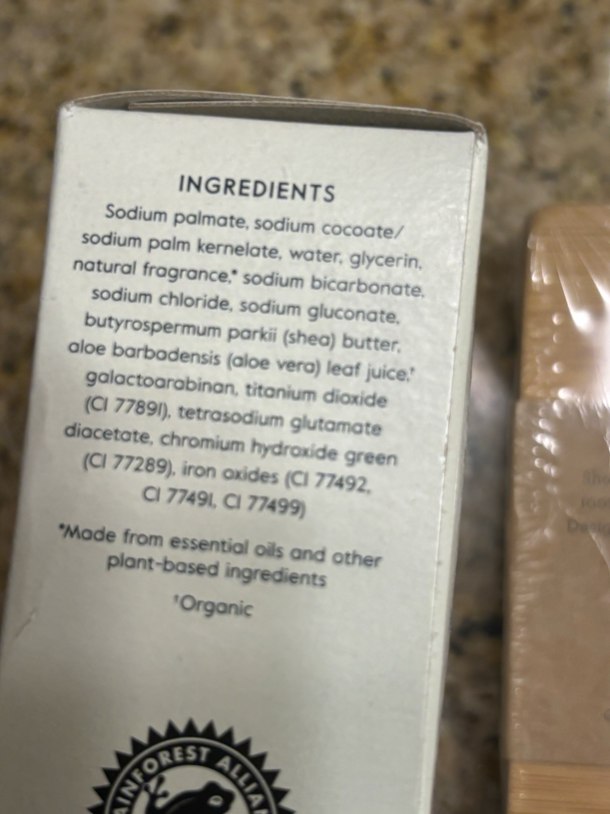 Bamboo Soap Saver & Ginger & Lime Soap By Grove, NEW