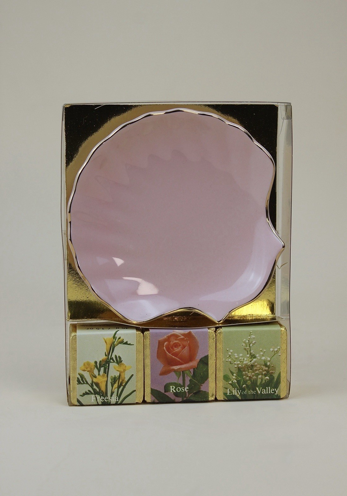DuCair Bath Cubes Multipack Cube Soap Set 4.8 oz Freesia Rose Lily Valley