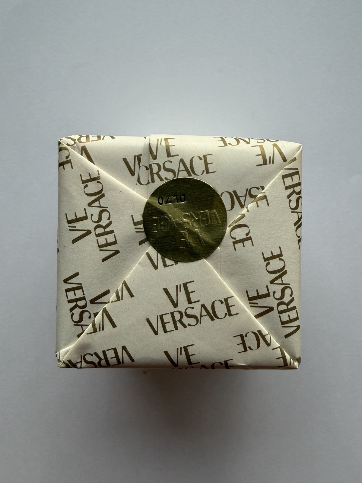 Vintage Gianni Versace V’E Soap 5.2oz 150g Purple Package Italy
