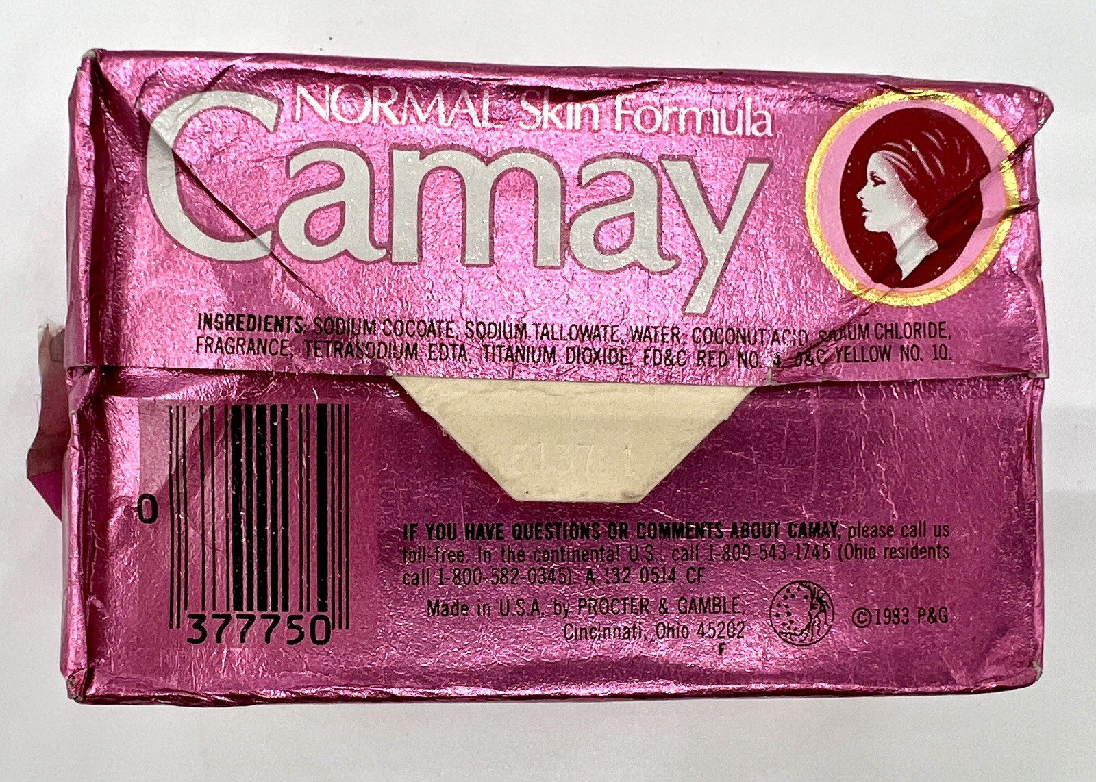 Camay 4.75 Oz, Beauty Soap Bar Cleanses While Softening, 1 Bar.
