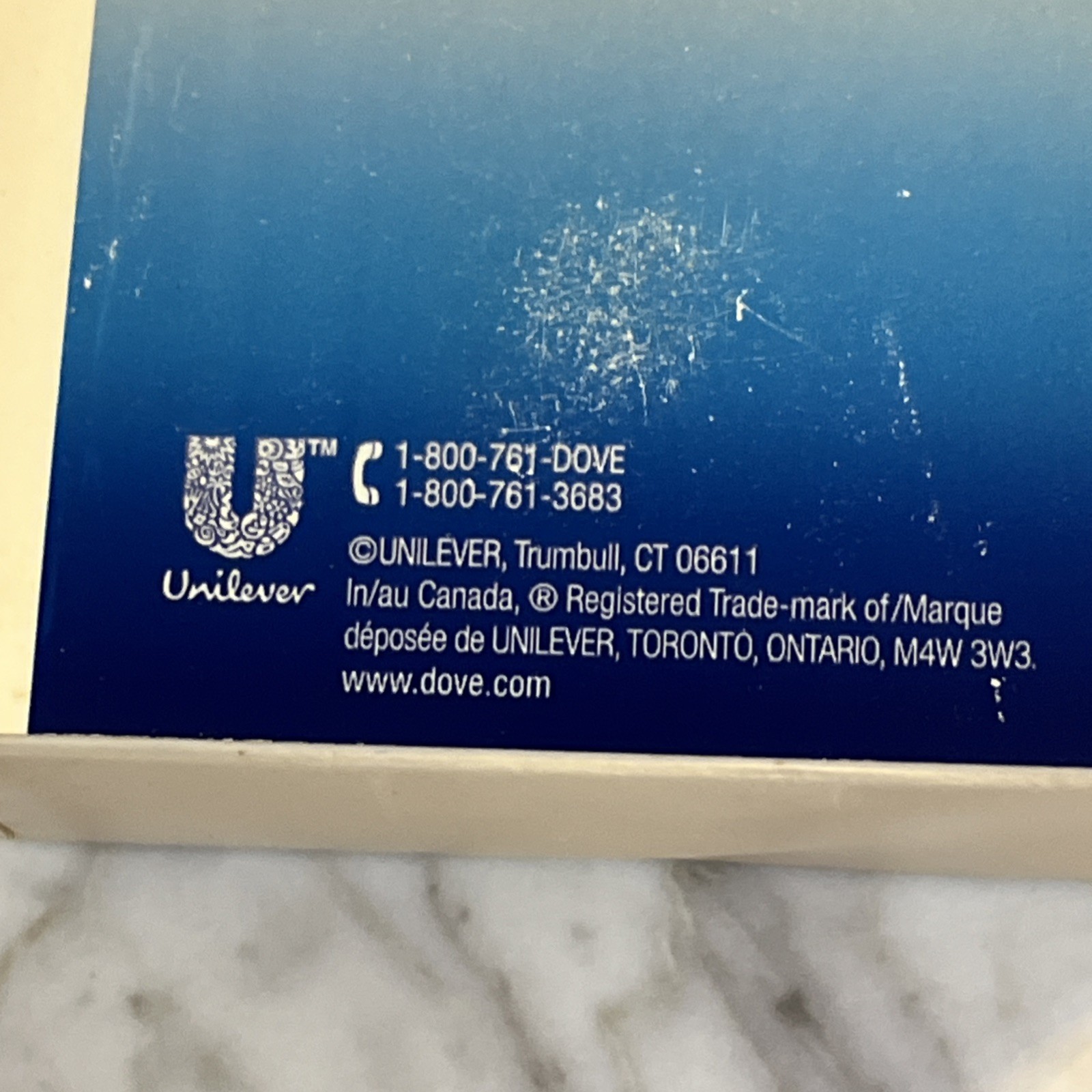 Vintage Dove 1/4 Moisturizing Soap Bar White Blanc 4.25 oz Unilever USA