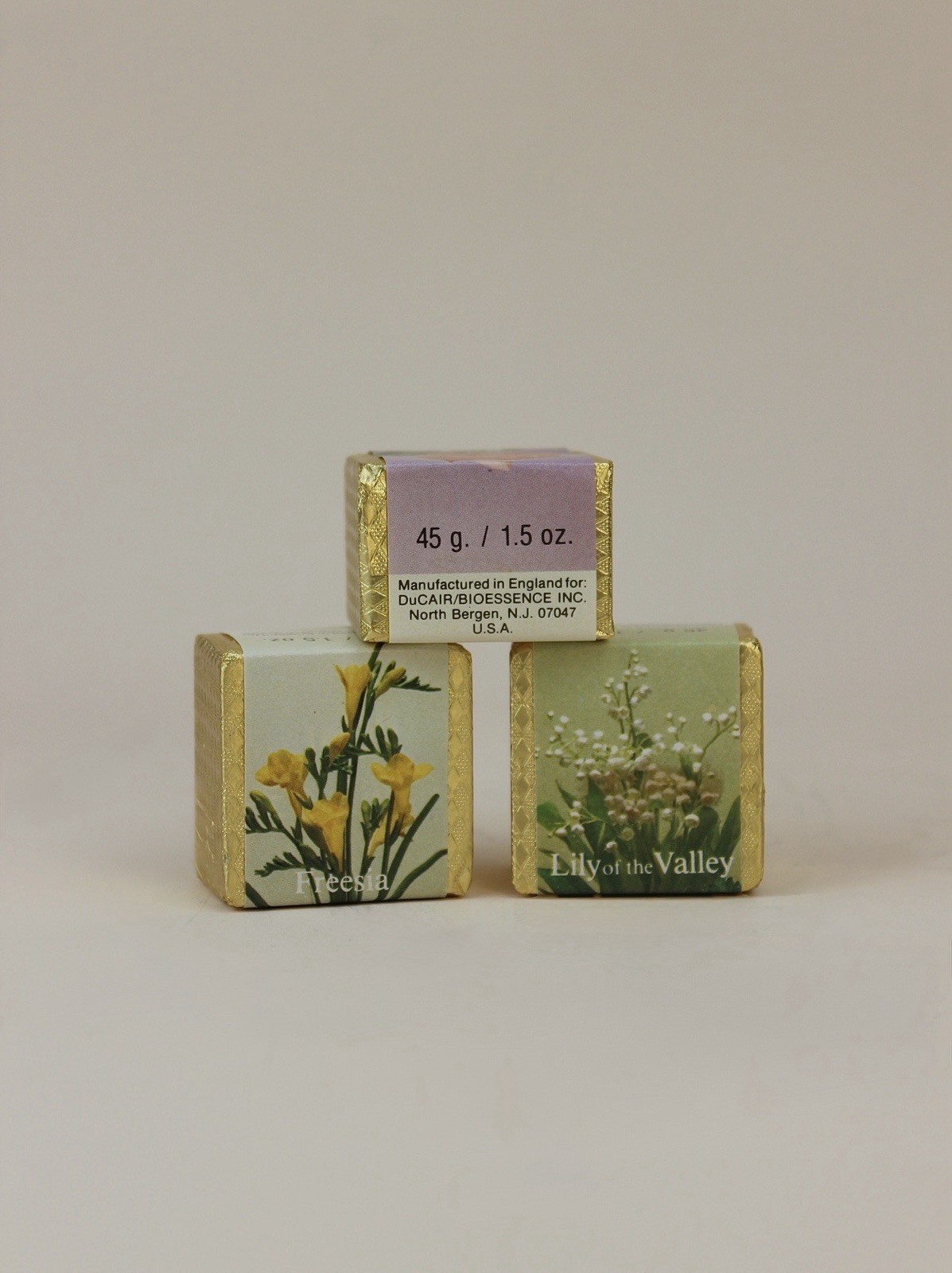 DuCair Bath Cubes Multipack Cube Soap Set 4.8 oz Freesia Rose Lily Valley