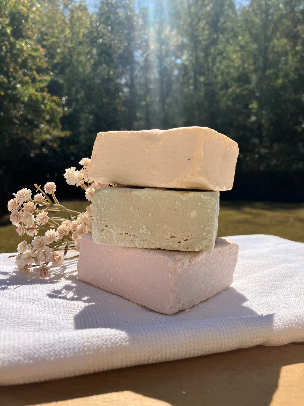 Handmade Amish Soap Bar Rustic Wildflower Scent – Tallow, Oatmeal & Coconut Oil
