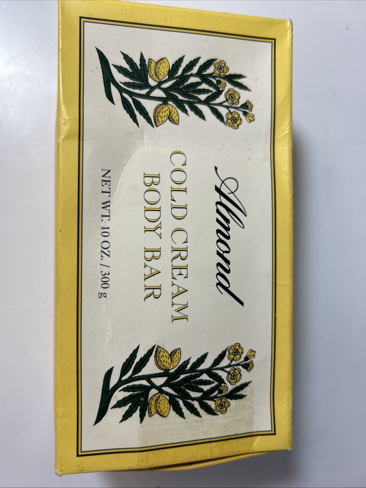Caswell Massey Almond Cold Cream Soap 10 oz 300g NEW SEALED
