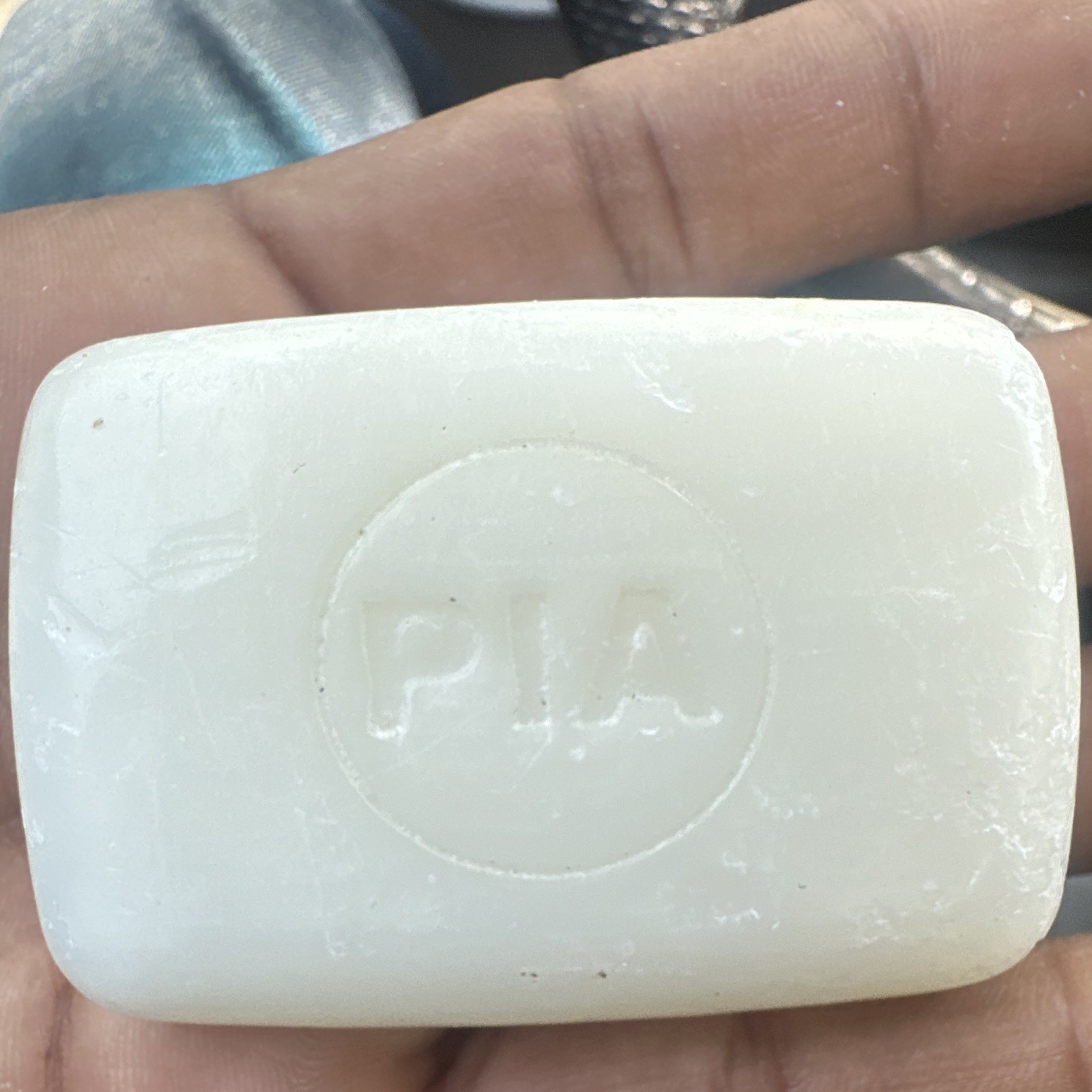 PIA White Rectangular Body Bar Soap for Body & Hands, Solid, Women Men