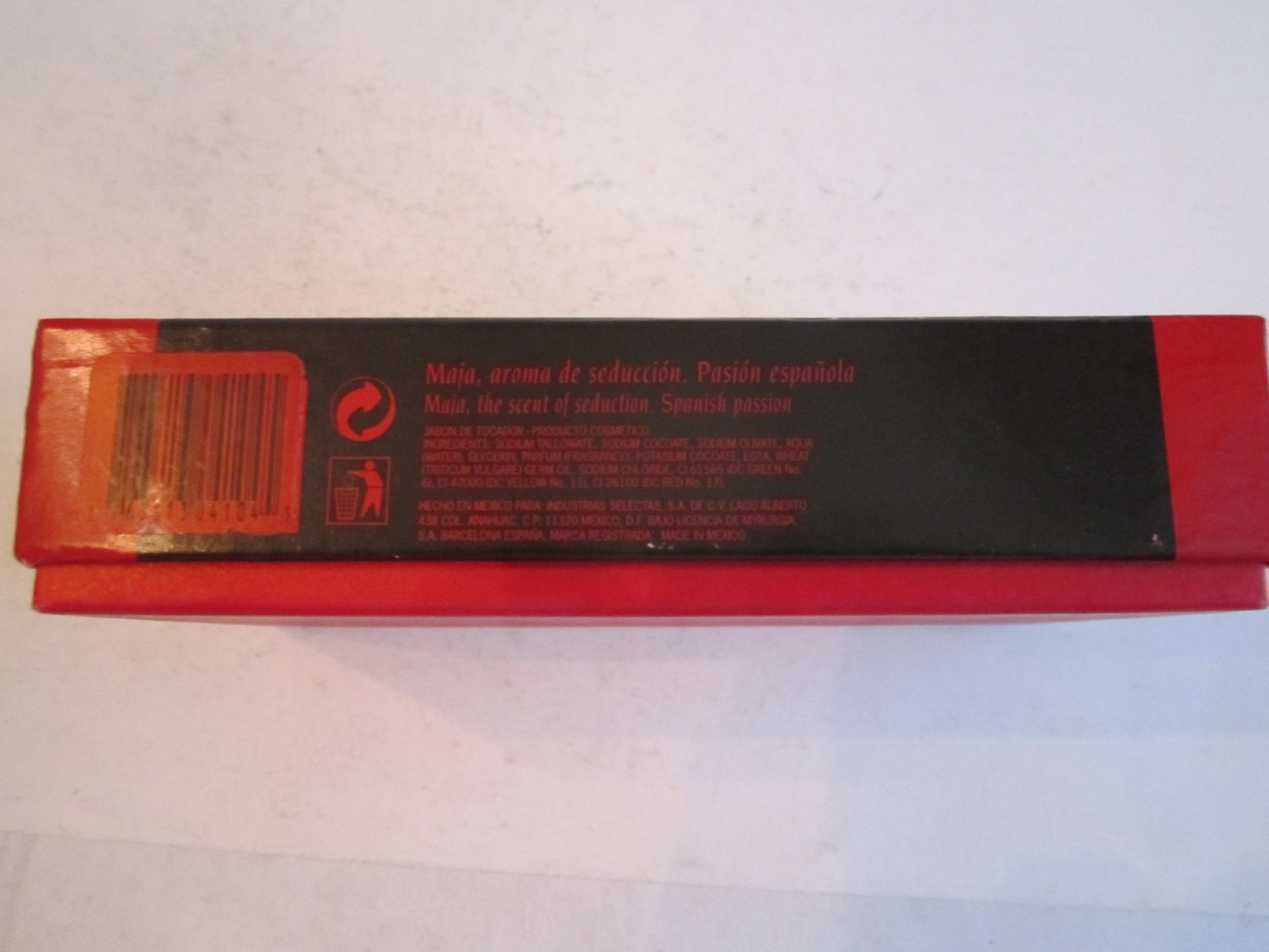 BOX OF JABON SOAP – MYRURGIA – IN THE ORIGINAL BOX – BRAND NEW – TUB MMMM