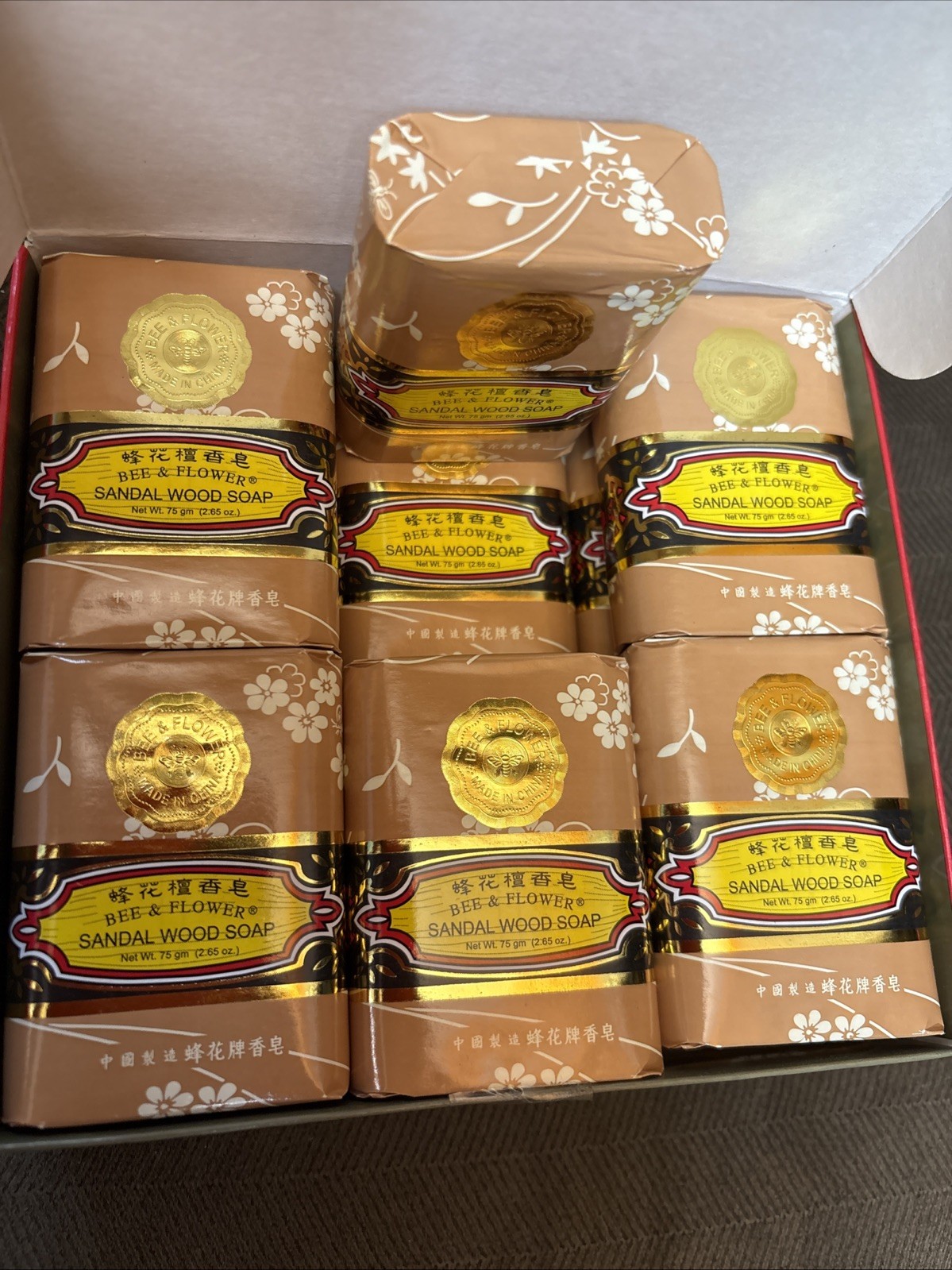 Bee & Flower Brand – Chinese Sandalwood Soap Toilet Soap 2.65oz – 12/box