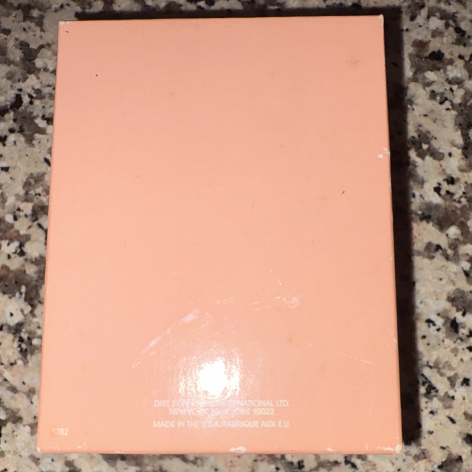 Evyan Perfumes White Shoulders Luxury Soap 4 oz / 113 g Peach Oval Portrait