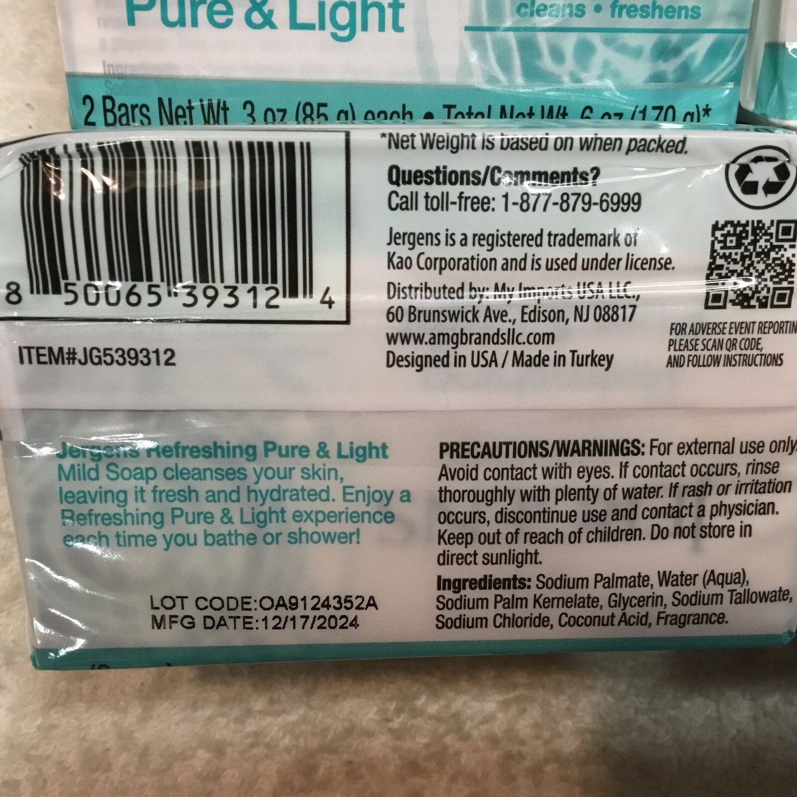 Jergens Mild Soap, Refreshing Pure & Light. 4 Packs Of 2 (8 Bars Total) 3oz Ea.
