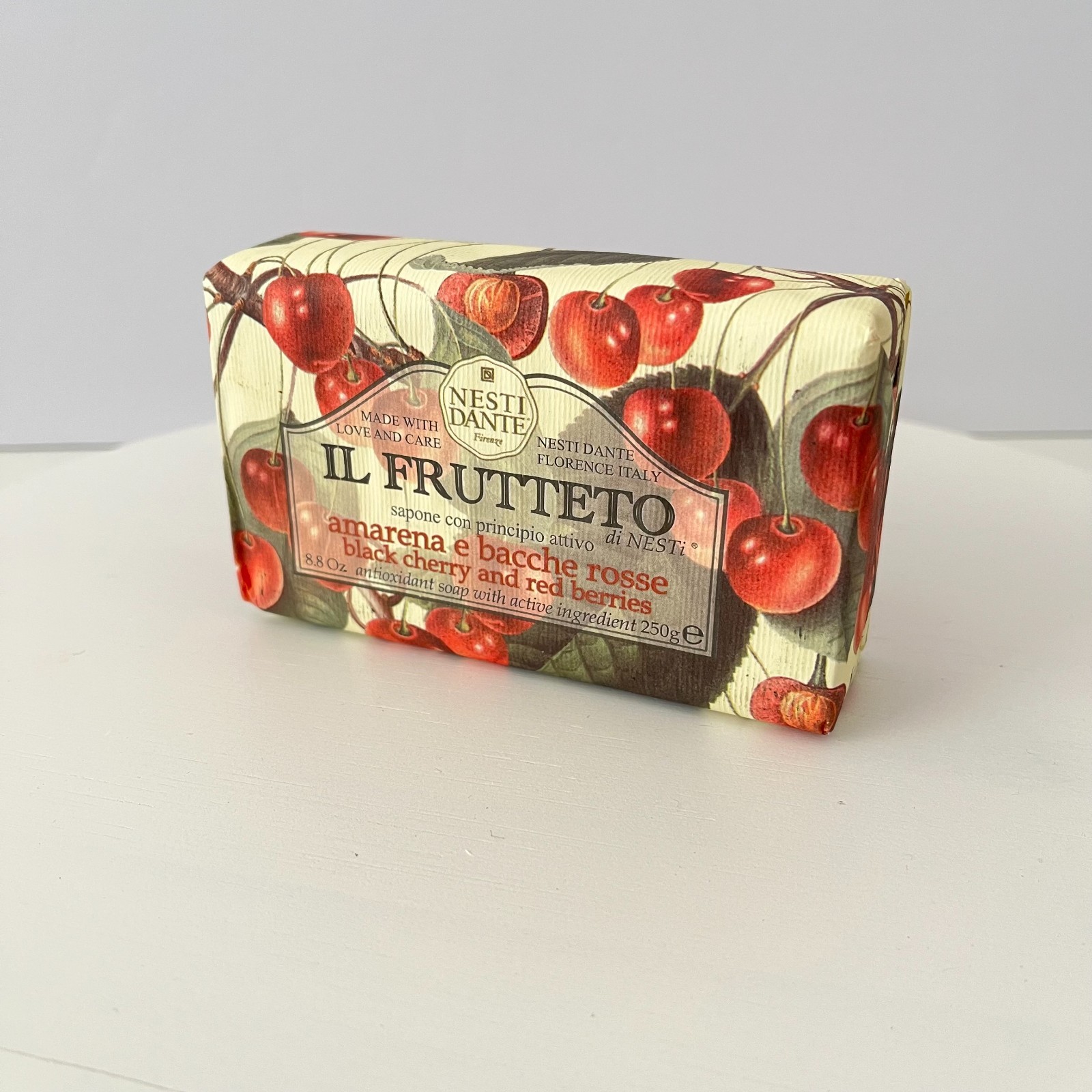 Nesti Dante Soap Bar IL Frutteto Antioxidant Black Cherry & Red Berries 8.8oz