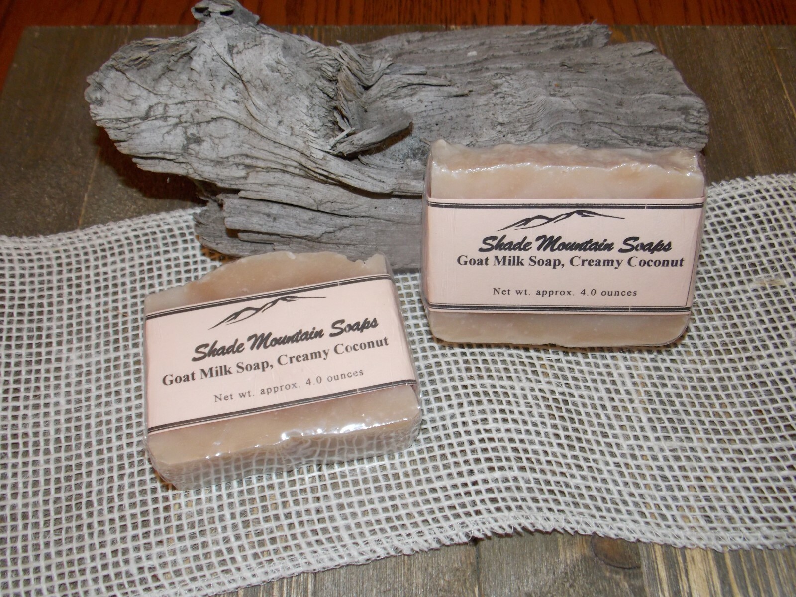Goat Milk Soap Homemade / Handmade Moisturizing – 4 oz bar – Creamy Coconut