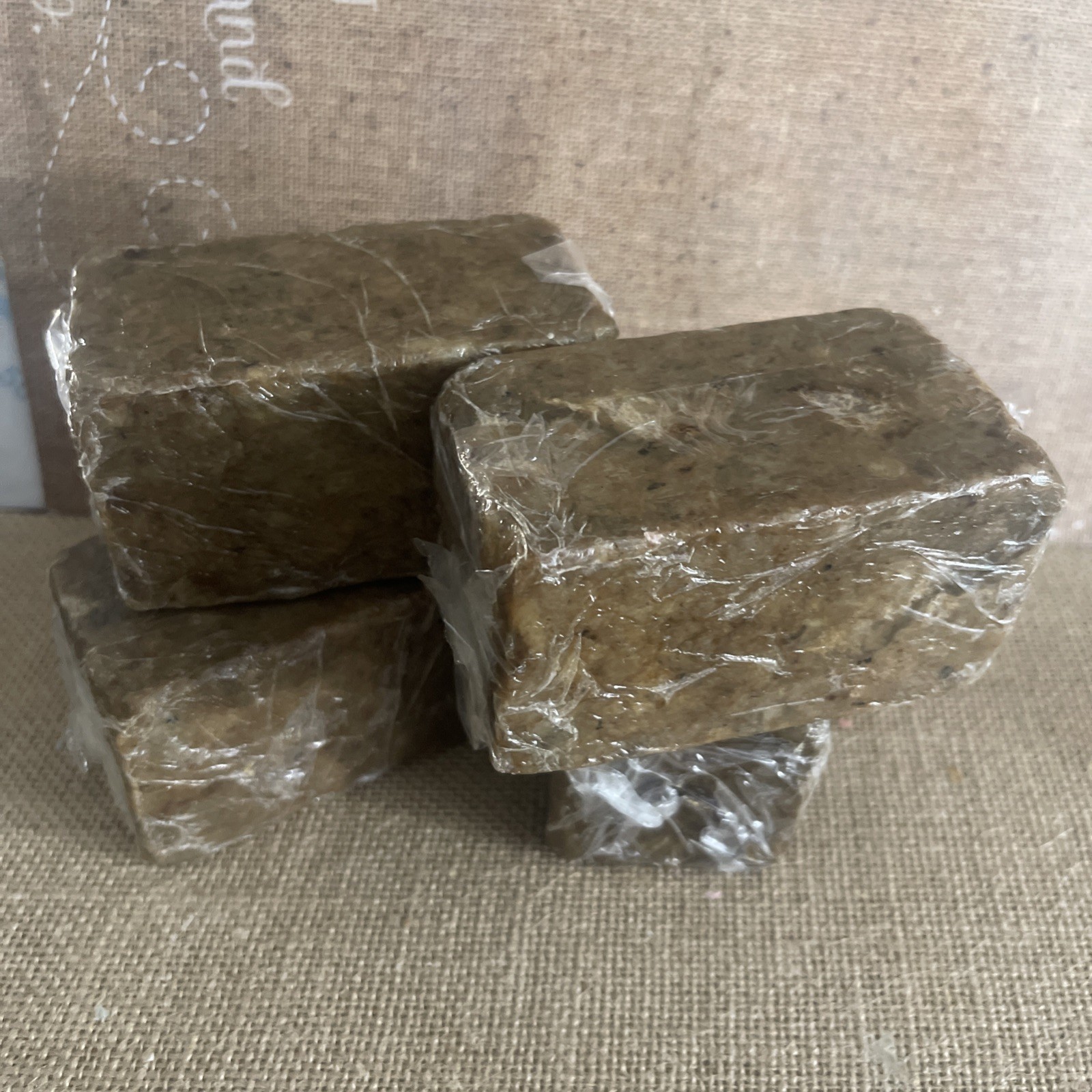 Raw African Black Soap 100% Natural Unrefined Ghana Premium 8oz FREE SOAP SAVER