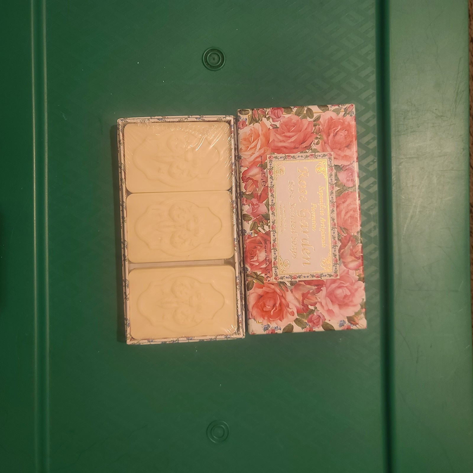 2-Pack Saponificio ~ Rose Garden Rose Scented Bar Soap 6 Bars 125 g Each