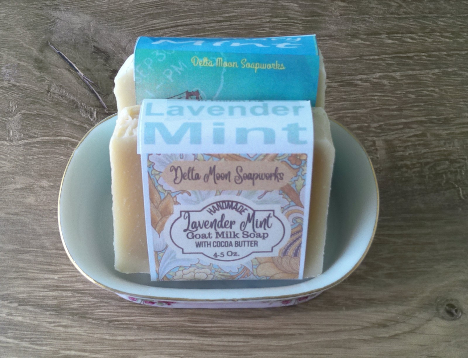 Handmade Minty Blends Goat Milk Soaps + samples, ships fast