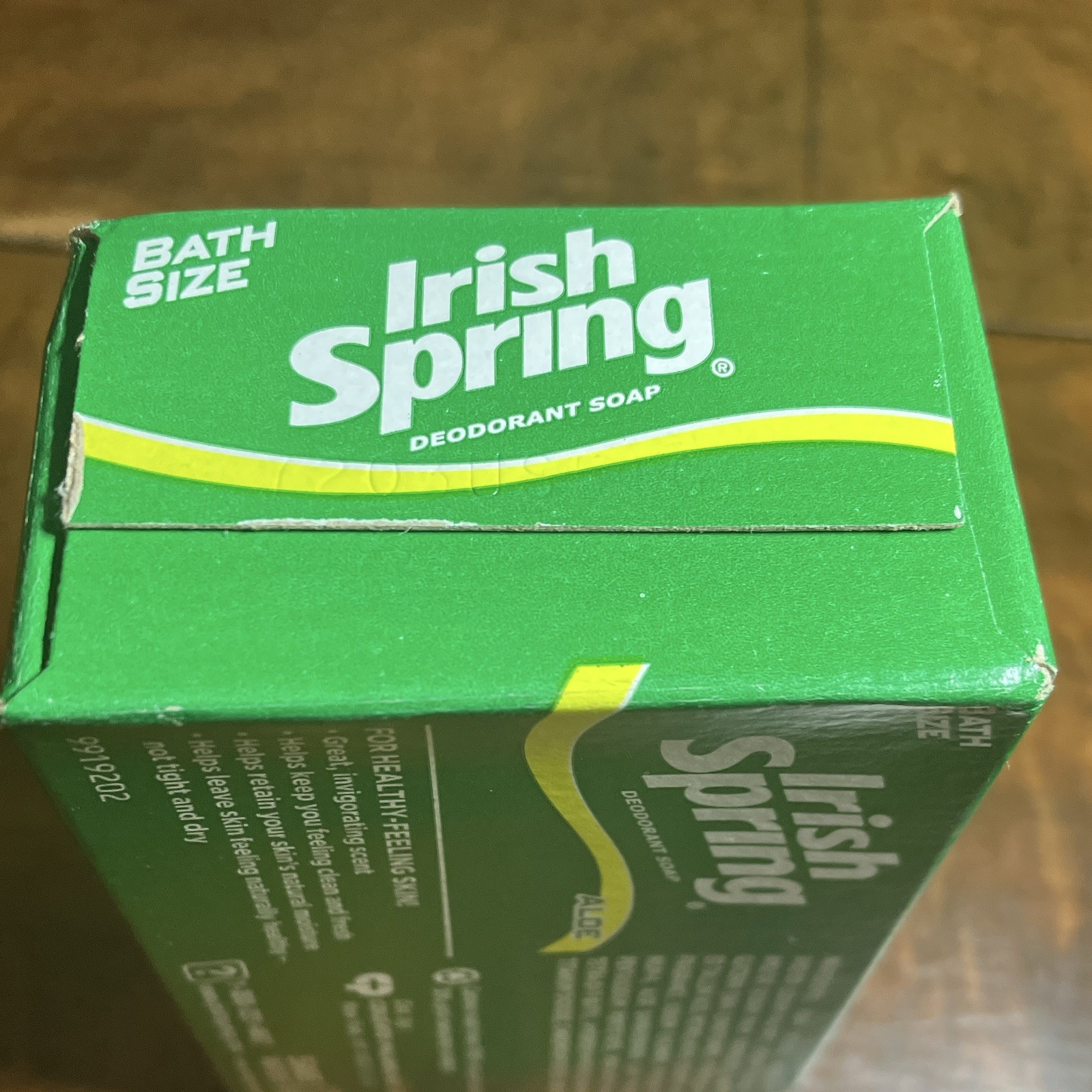 Irish Spring Aloe Deodorant Soap Bar, Bath Size, 3.75 oz, Green