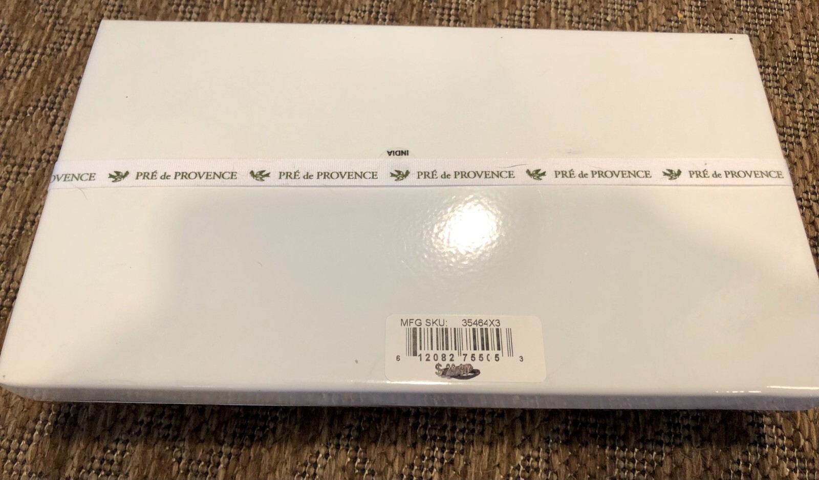 Pre de Provence Pomegranate and Milk Soap Bar 250g 8.8oz ea & Tray Lot 2 NEW NWT