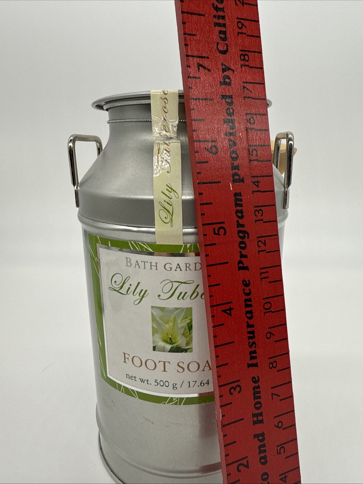 Bath Garden Lily Tuberose and Foot Soak New Sealed Vintage With Wood Scoop 500 G