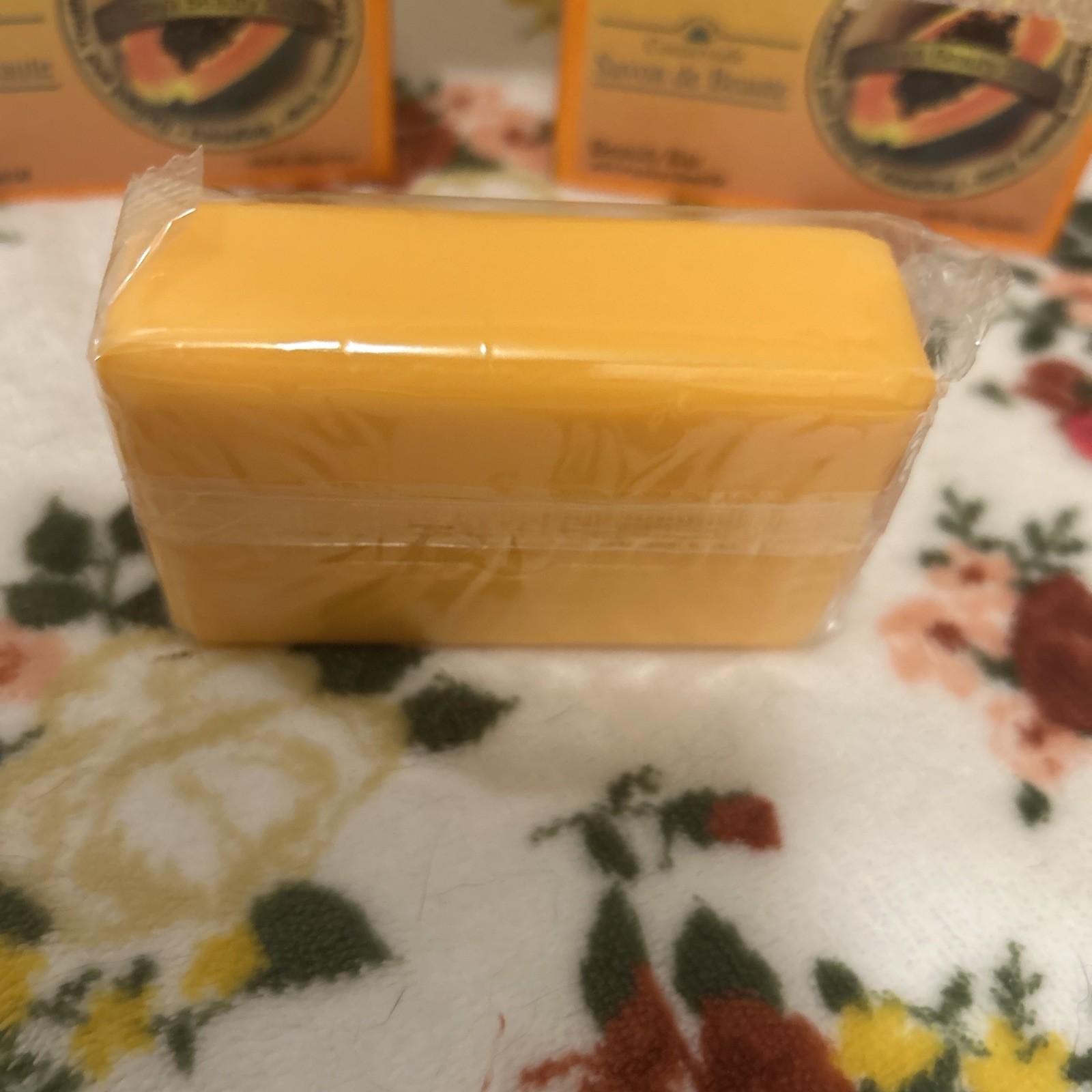 CountrySide Papaya Beauty Bar Soap with Papaya Seed Oil 125g Body Face Hands