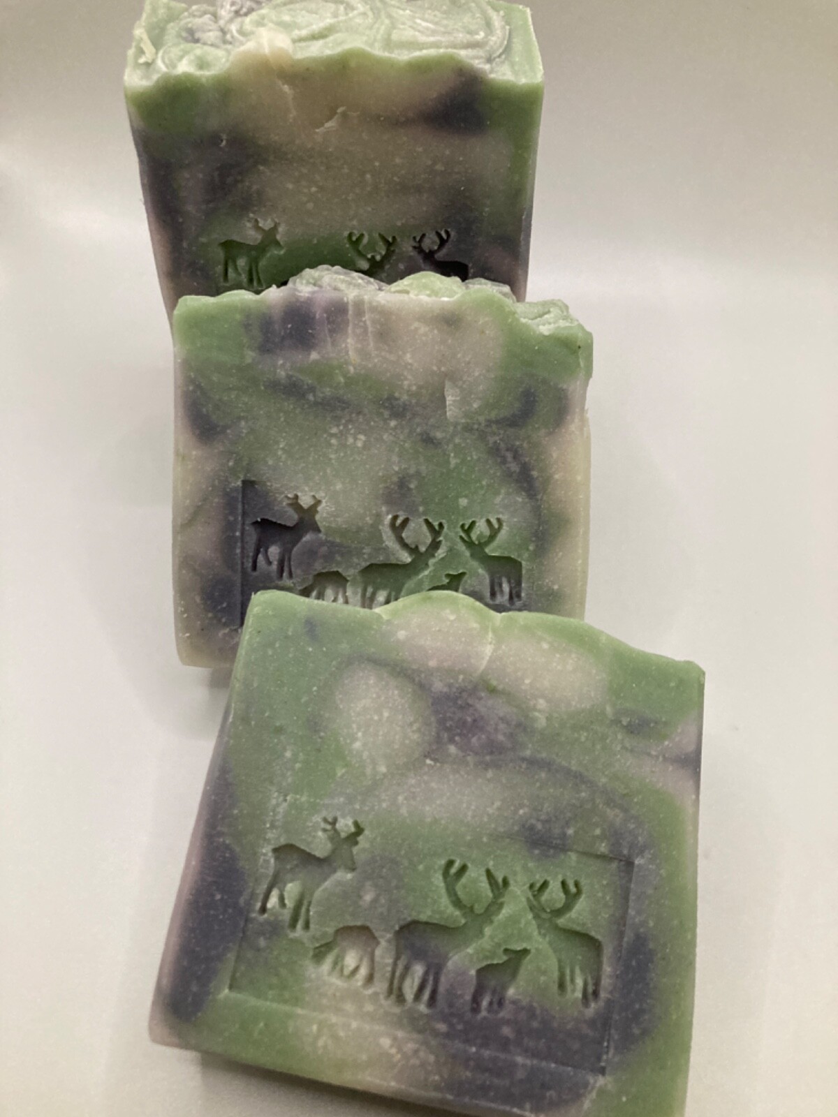Earth Meets Sky Men’s Coconut & Aloe Vera Hand, Body & Face Soap Bars Lot 3 Bars