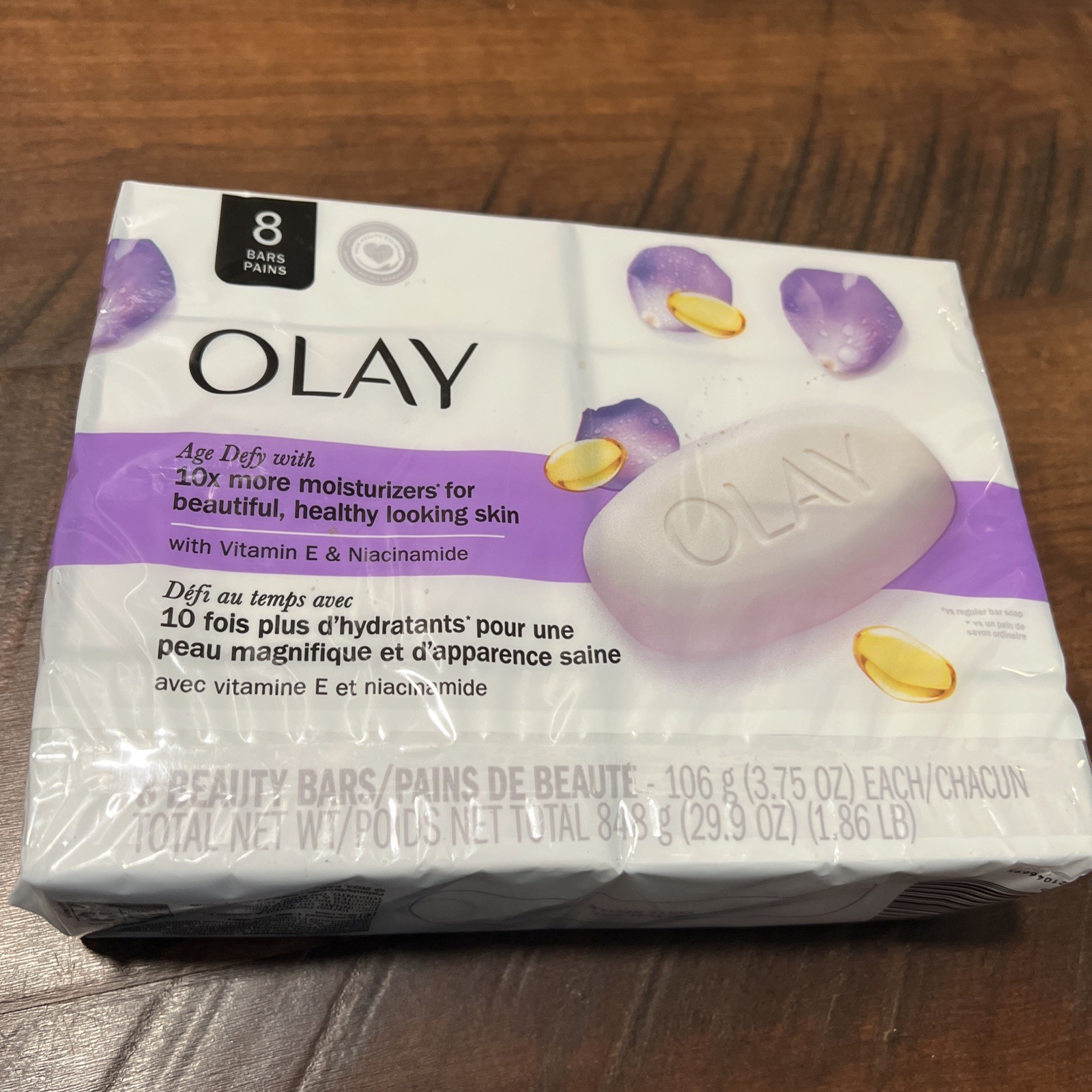 OLAY Age Defy Beauty Bar Soap 8 Pack 10X Moisturizers Vitamin E 3.75oz