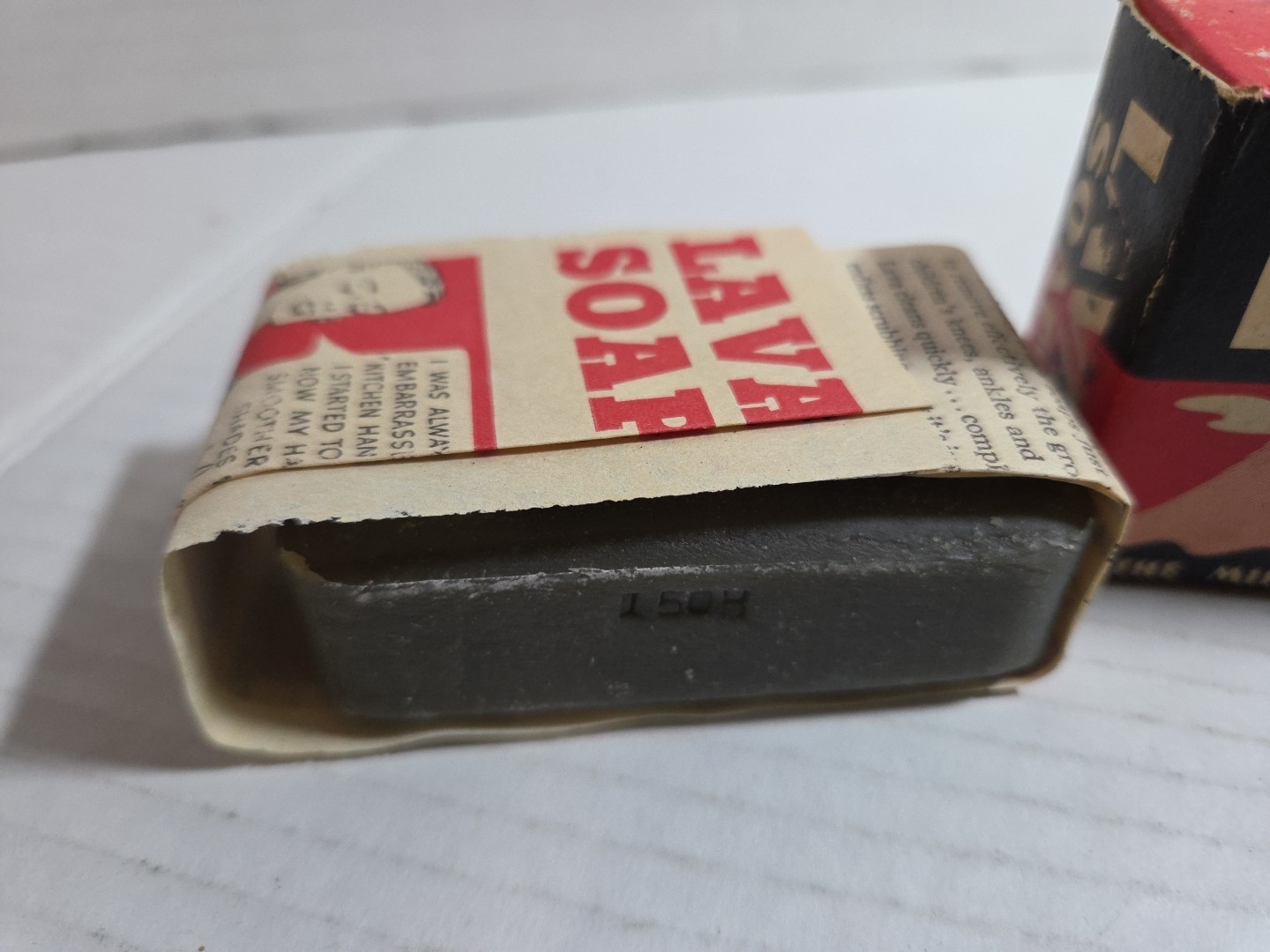 Vintage Lava (The Miracle Resolvent Soap) Medium Size – New Open Box