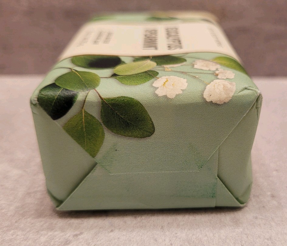 Bath and Body Works EUCALYPTUS SPEARMINT Shea Butter Cleansing Bar Soap Lot 3