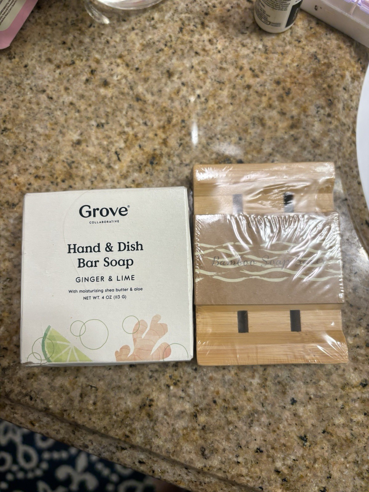 Bamboo Soap Saver & Ginger & Lime Soap By Grove, NEW