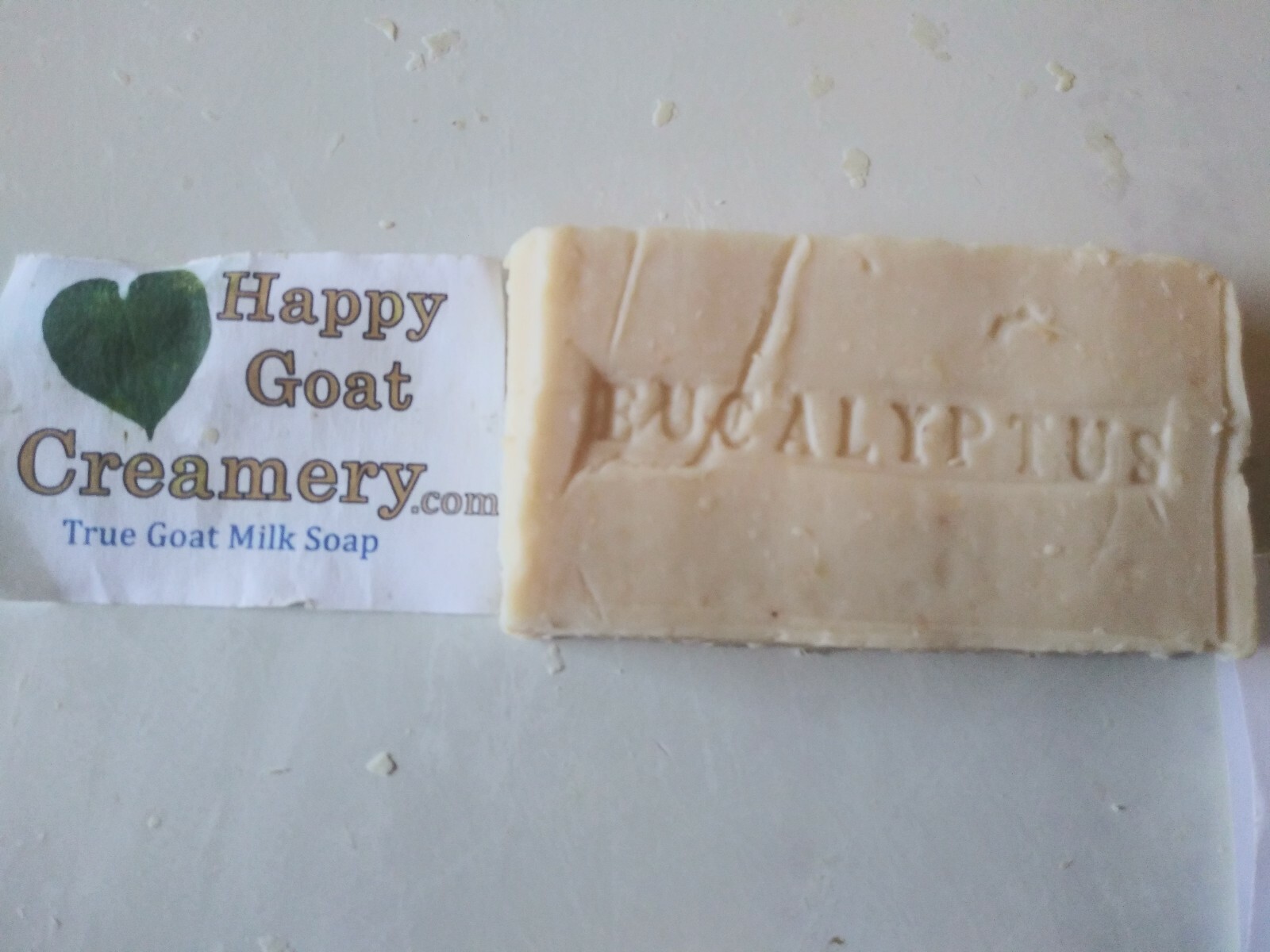 EUCALYPTUS GOAT MILK SOAP HAPPY GOAT CREAMERY PURE ESSENTIAL OIL FREE SHIPPING