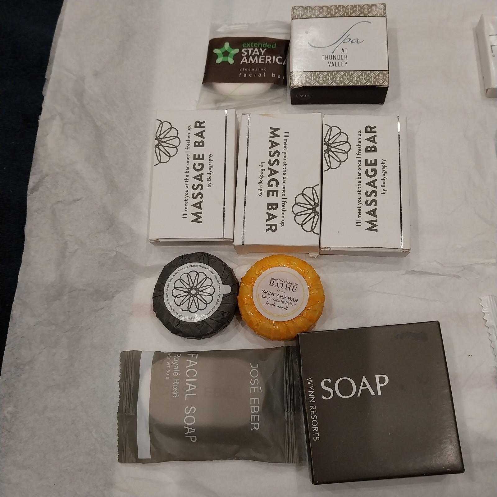 Mixed Lot of 25 Individual Soaps Travel Mini Bar Soap Toiletries Samples