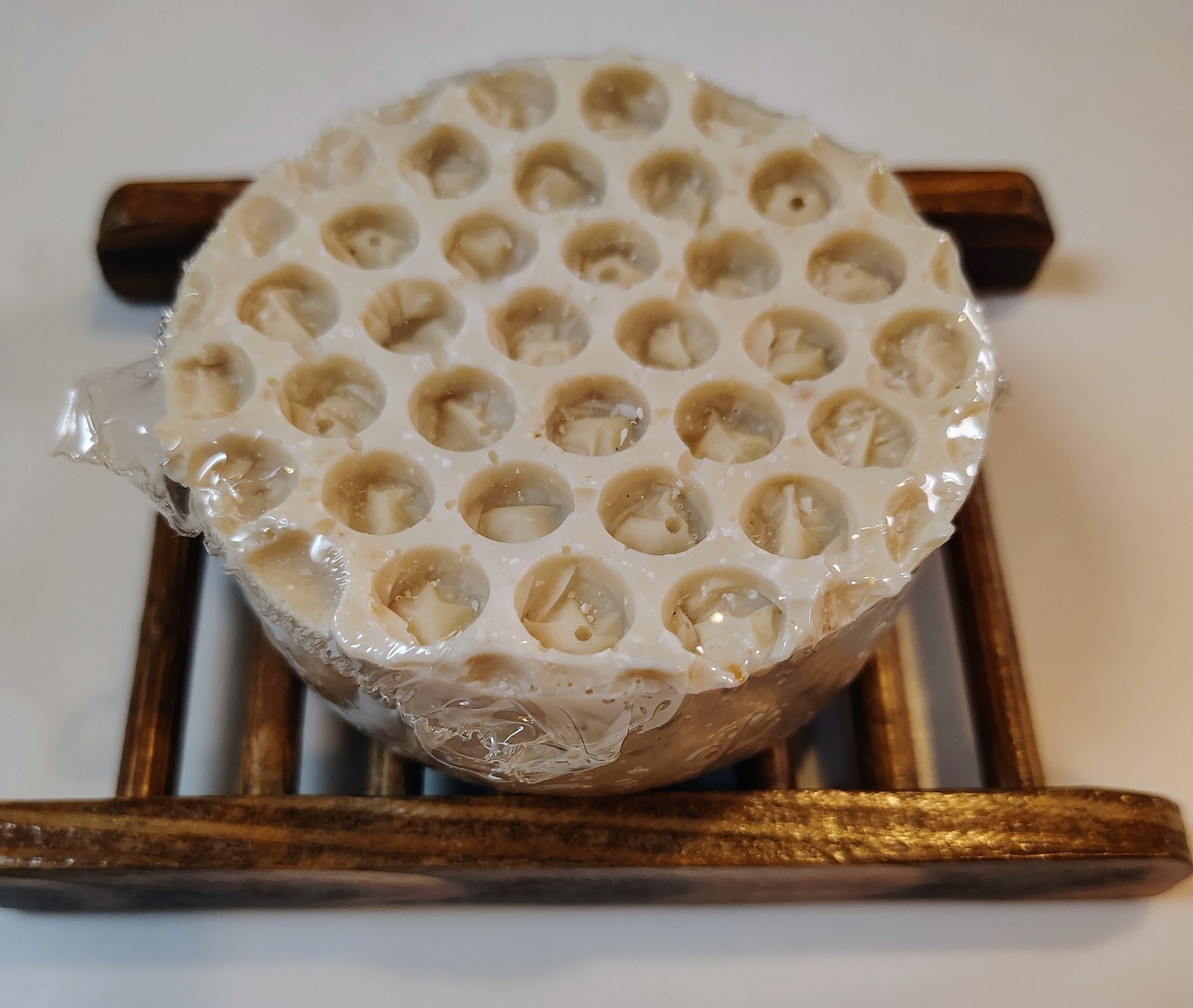 100% Organic Handmade Honey Oatmeal Soap, Approx. 3 oz(SOAP DISH NOT INCLUDED!)