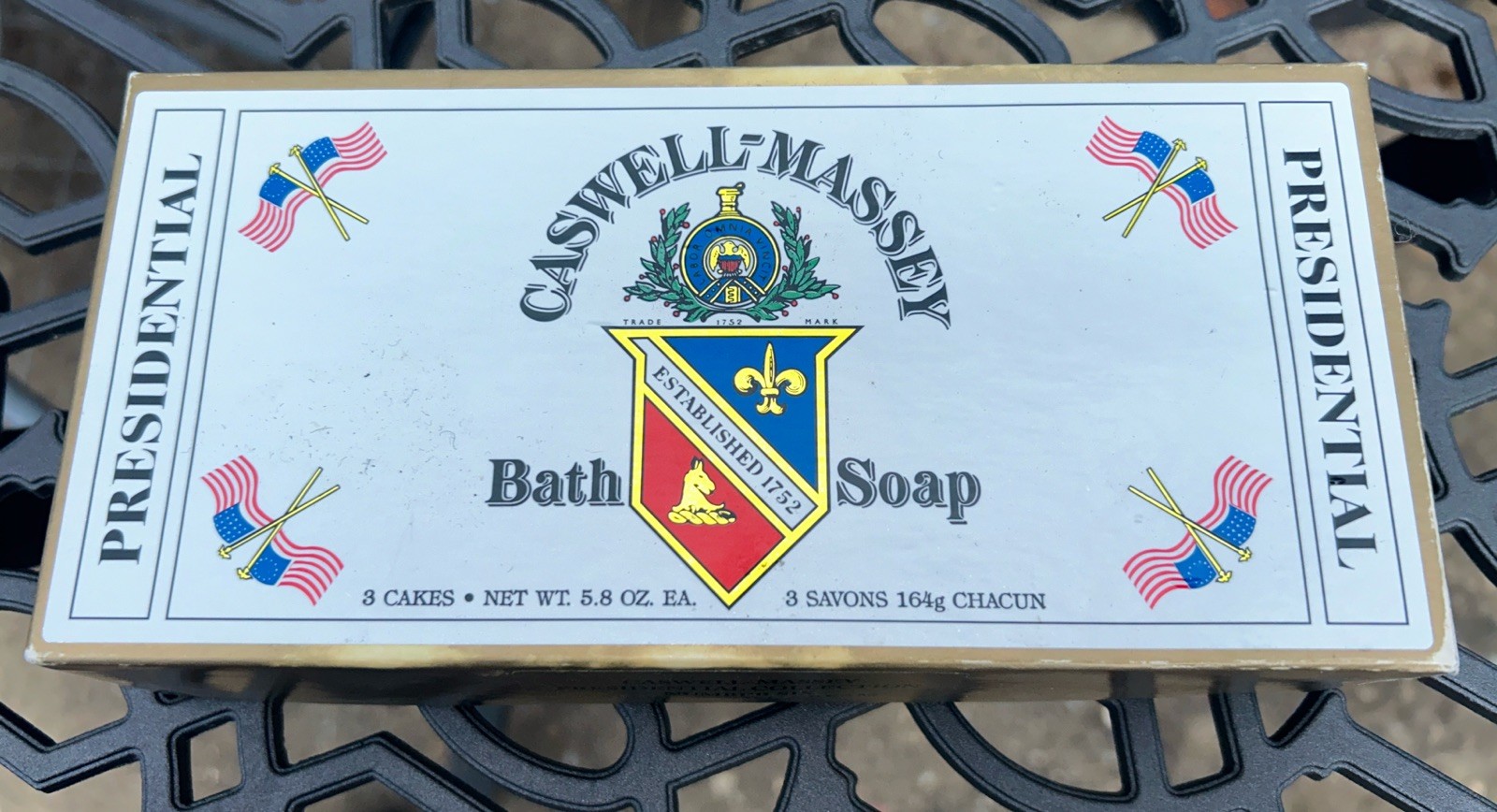 New Caswell Massey 3 Bath Soap Set Presidential 5.8 Oz Each Open Box