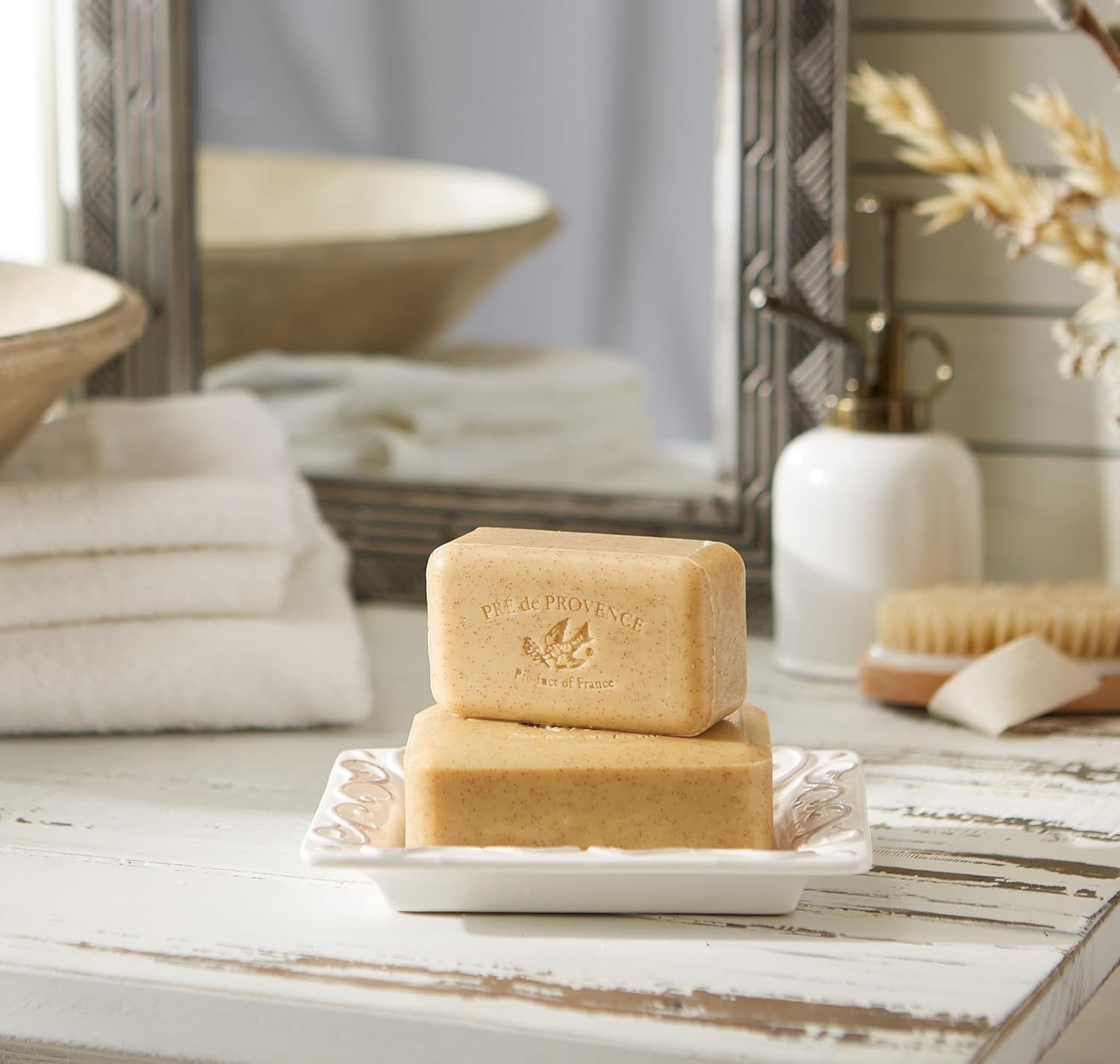 Artisan French Soap Bar 8.8 oz – Rich Lather with Honey Almond & Shea Butter