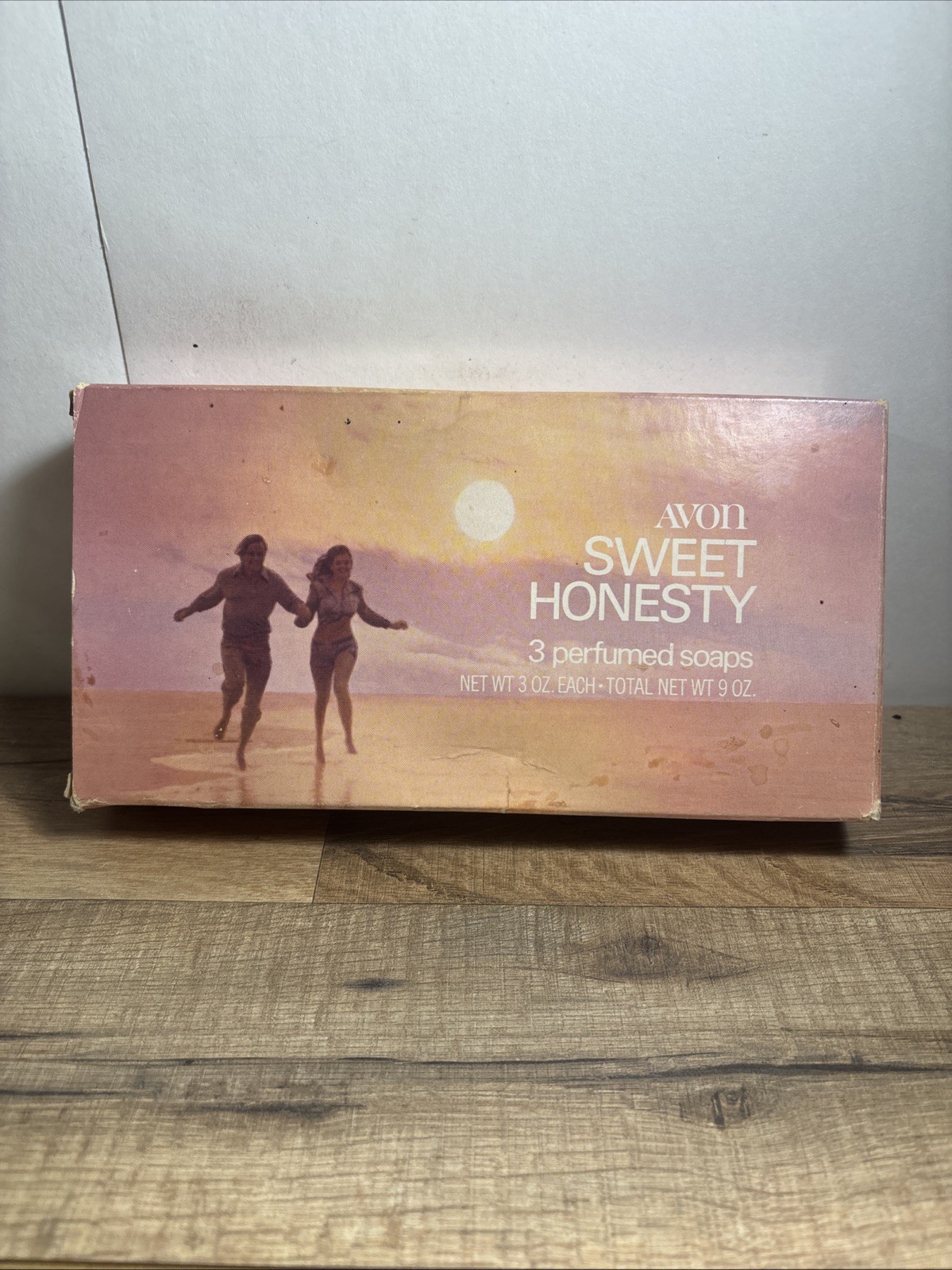 Vintage Avon Sweet Honesty Three Perfumed Soap Set New In Box Ea 3 Oz Total 9 Oz