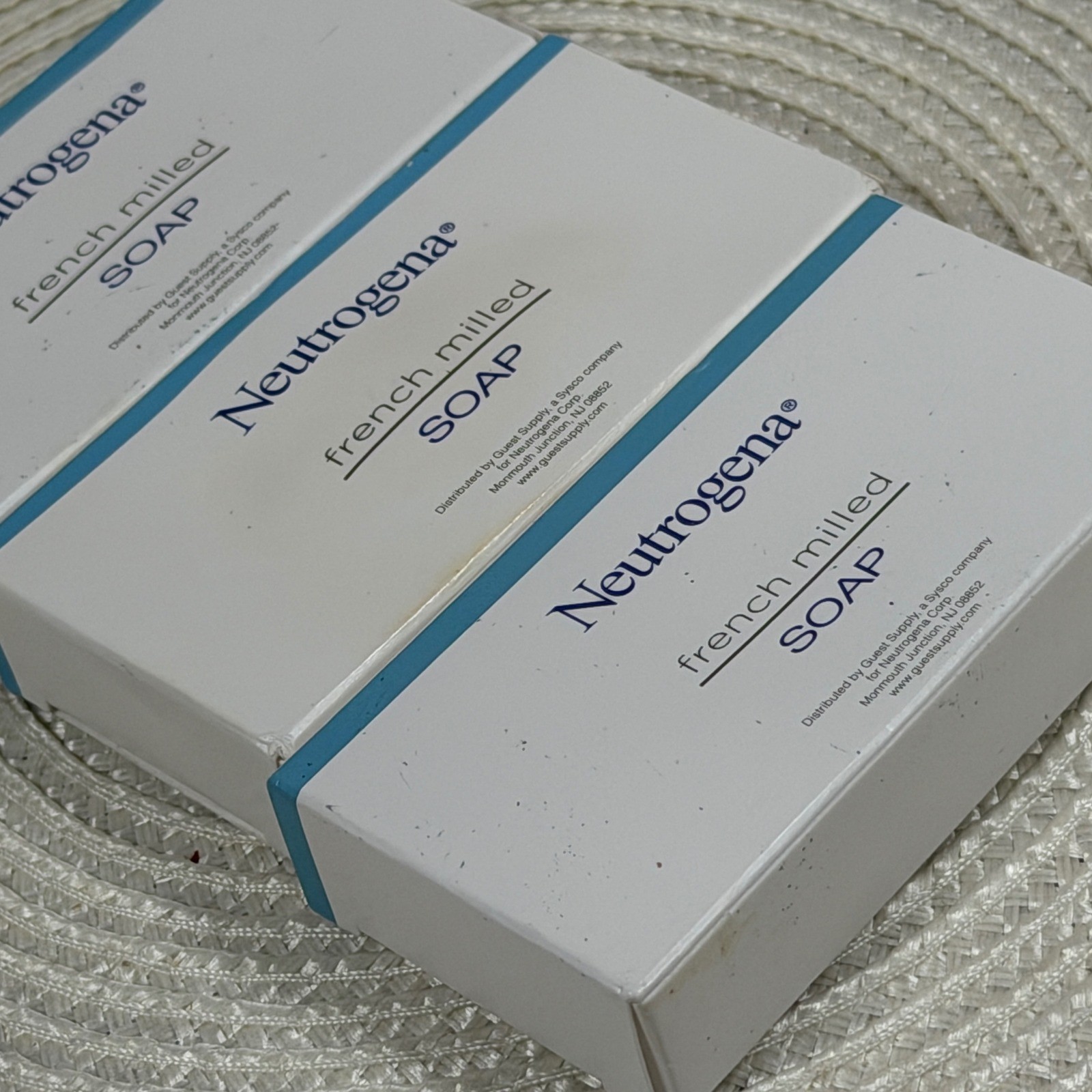 Neutrogena French Milled Soap Bar Lot of 3 Individually Boxed Travel Guest Size