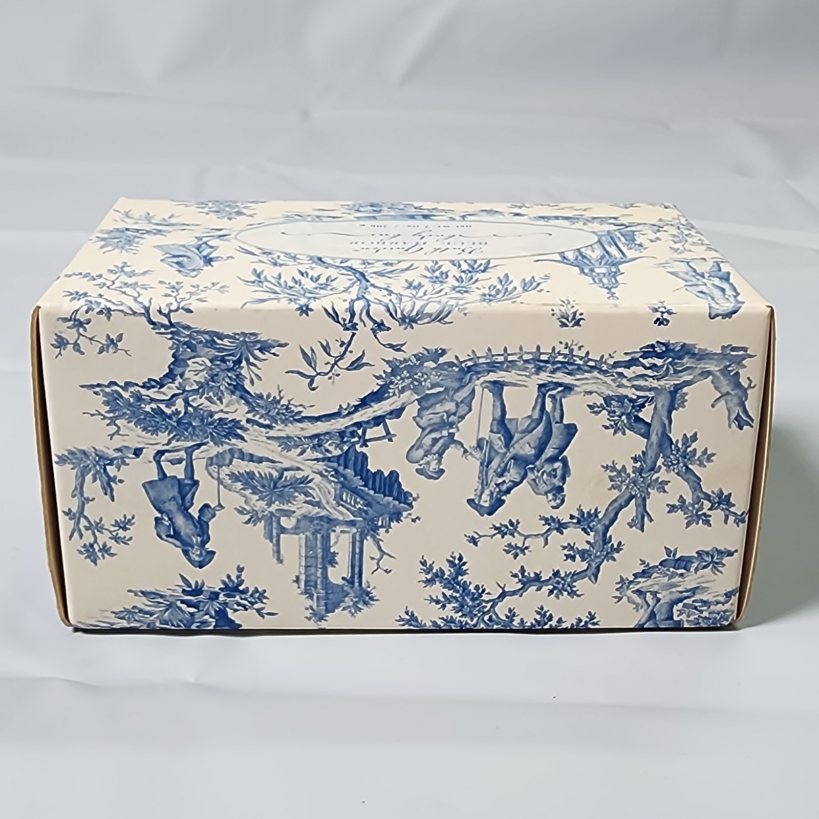 Bath Garden Blue Harbor Women’s White/Blue Rectangular Body Bar Soap 7 oz. NOS