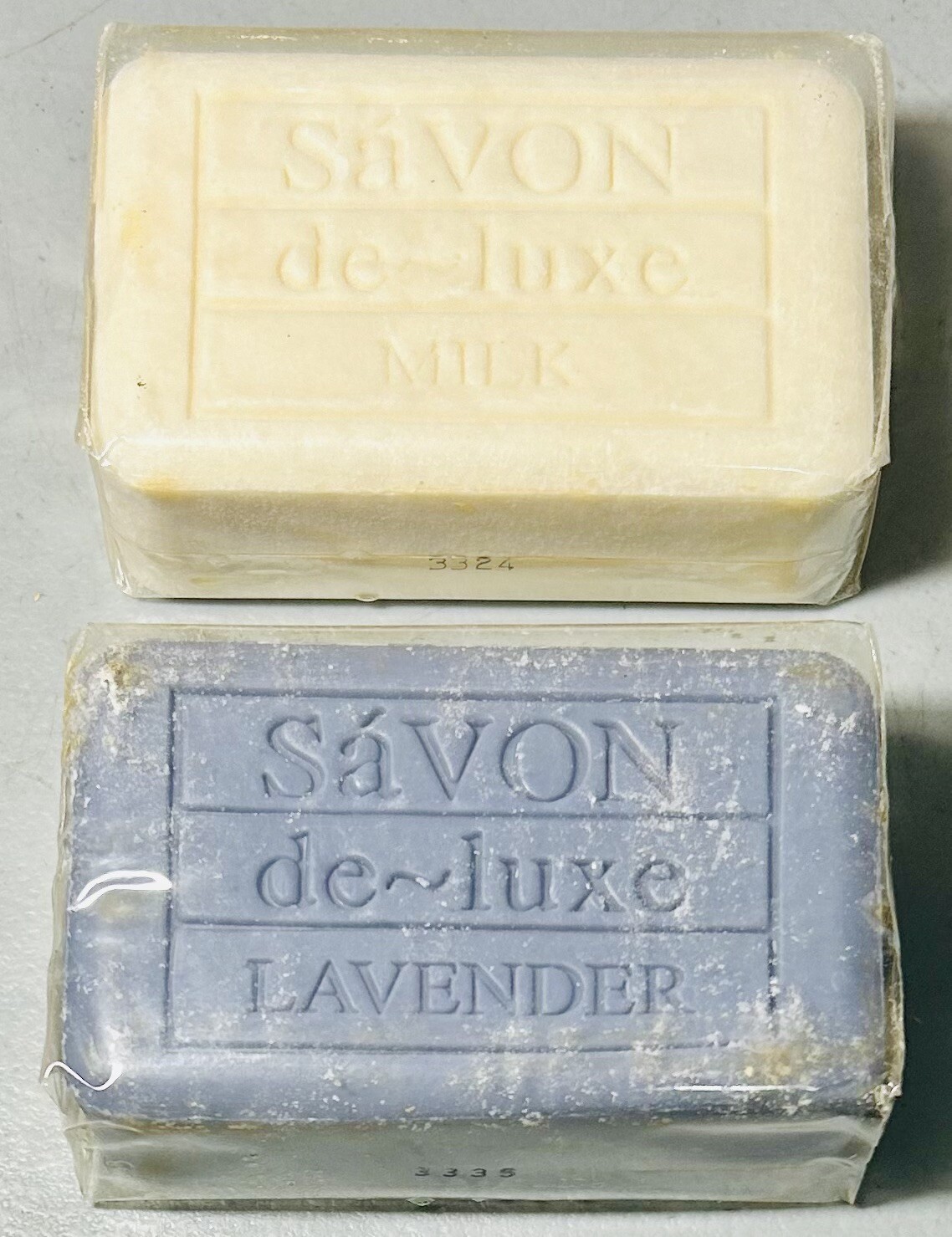 Lot-2 Vintage Savon De Luxe Large 8.8 OZ Soap Bar MILK & LAVENDER Veg & Shea NOS