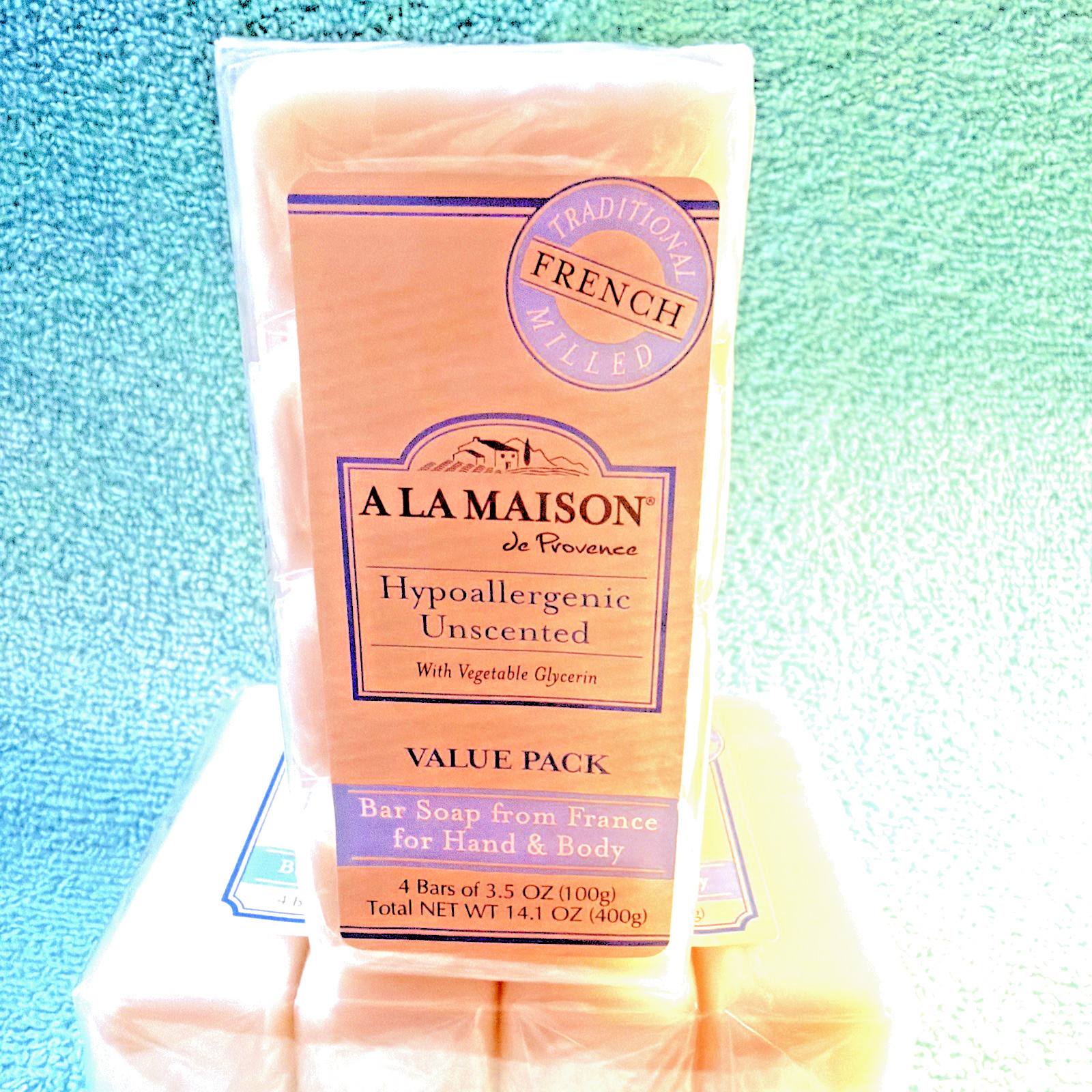 2 A La Maison – Hypoallergenic Unscented Bar Soap 4ct Packs, 8 BARS TOTAL France