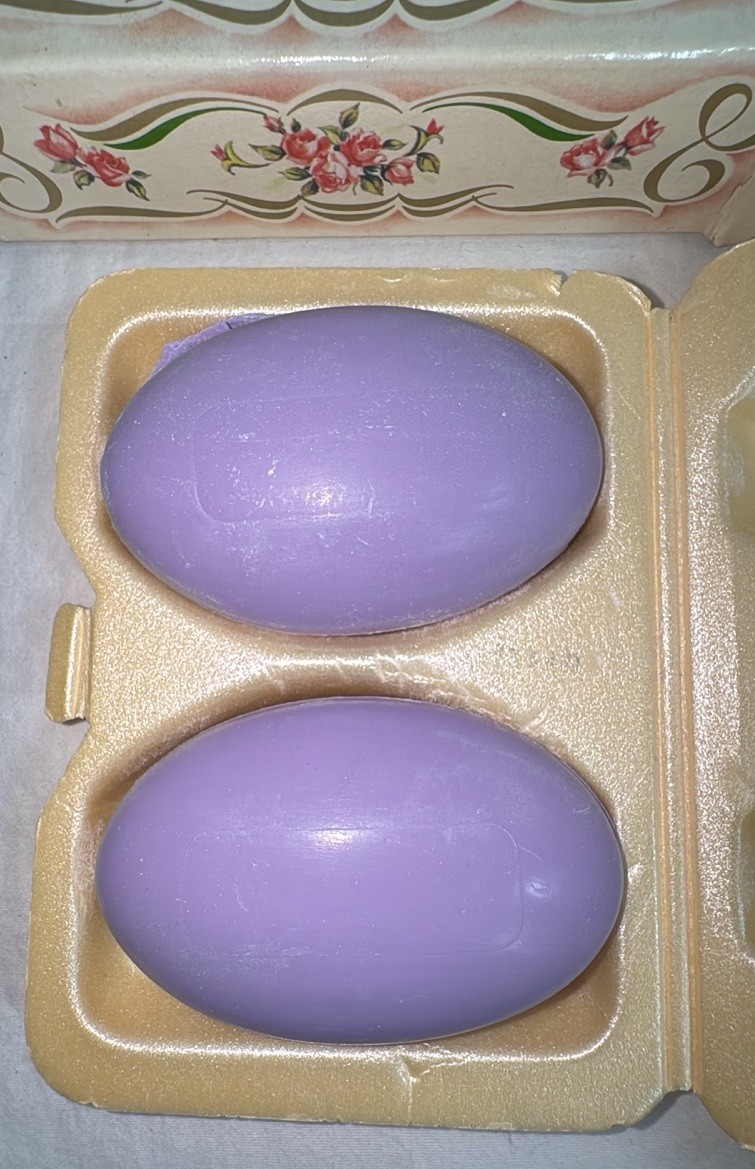 Vintage AVON 1980 Anniversary California Perfume Co. Violet Soaps NIB NOS