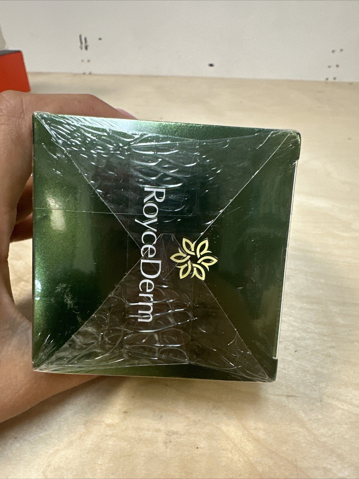 RoyceDerm Tea Tree Scalp Scrub Soap, 7.05oz Exp:02/2028