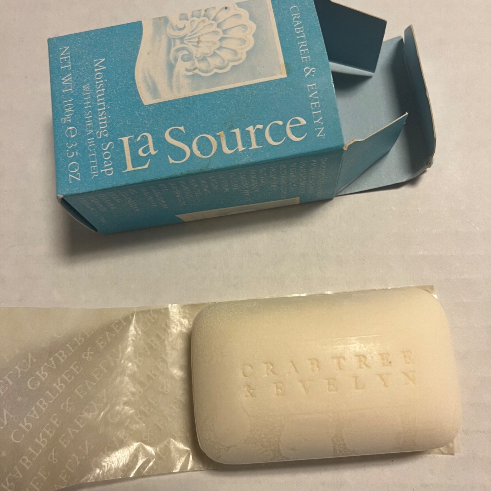 Crabtree & Evelyn La Source Moisturizing Soap Shea Butter 3.5oz & 1.4oz (2 Bars)