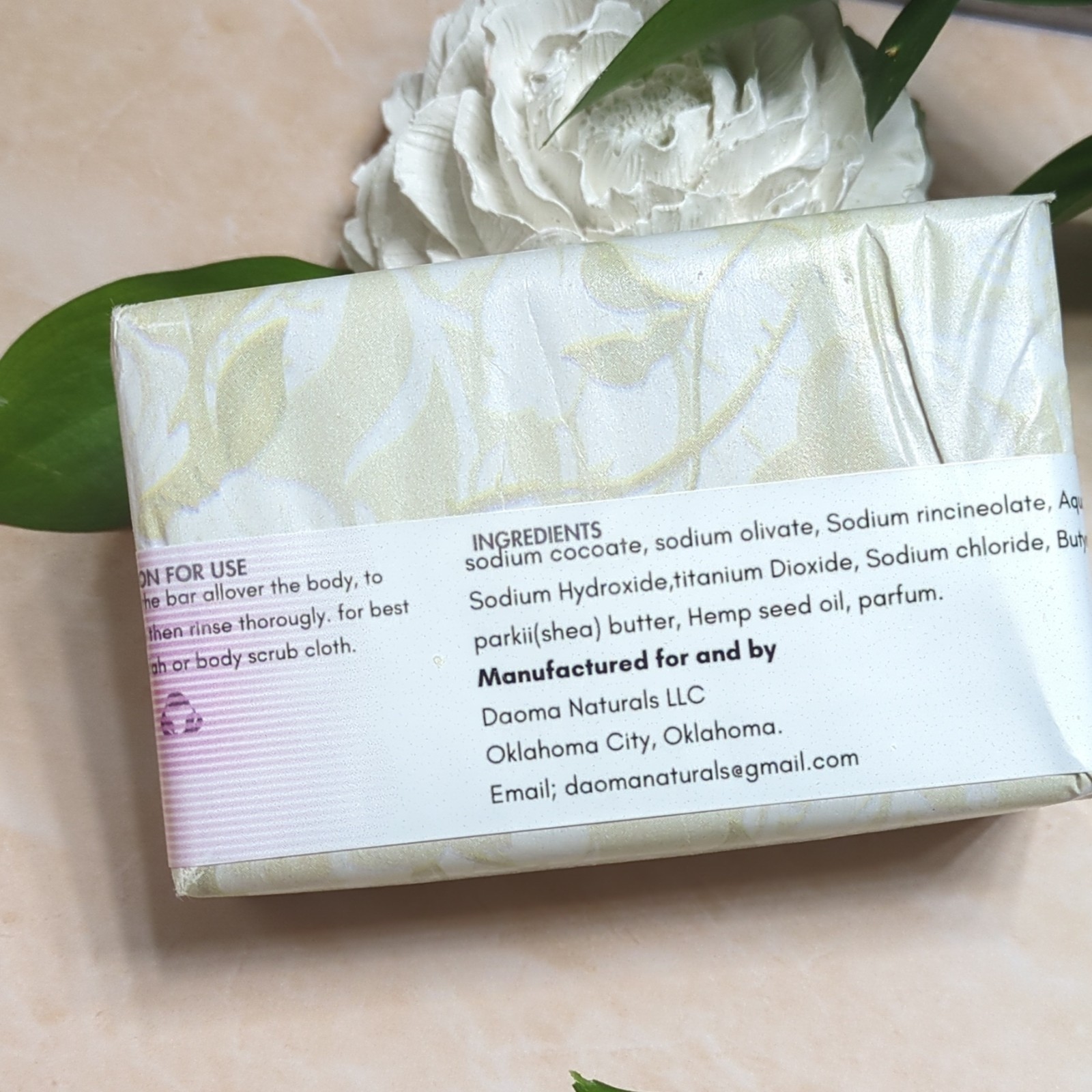 Daoma Naturals Hemp & Herbal Soap Bar 7.5 oz Beige White Body Unisex