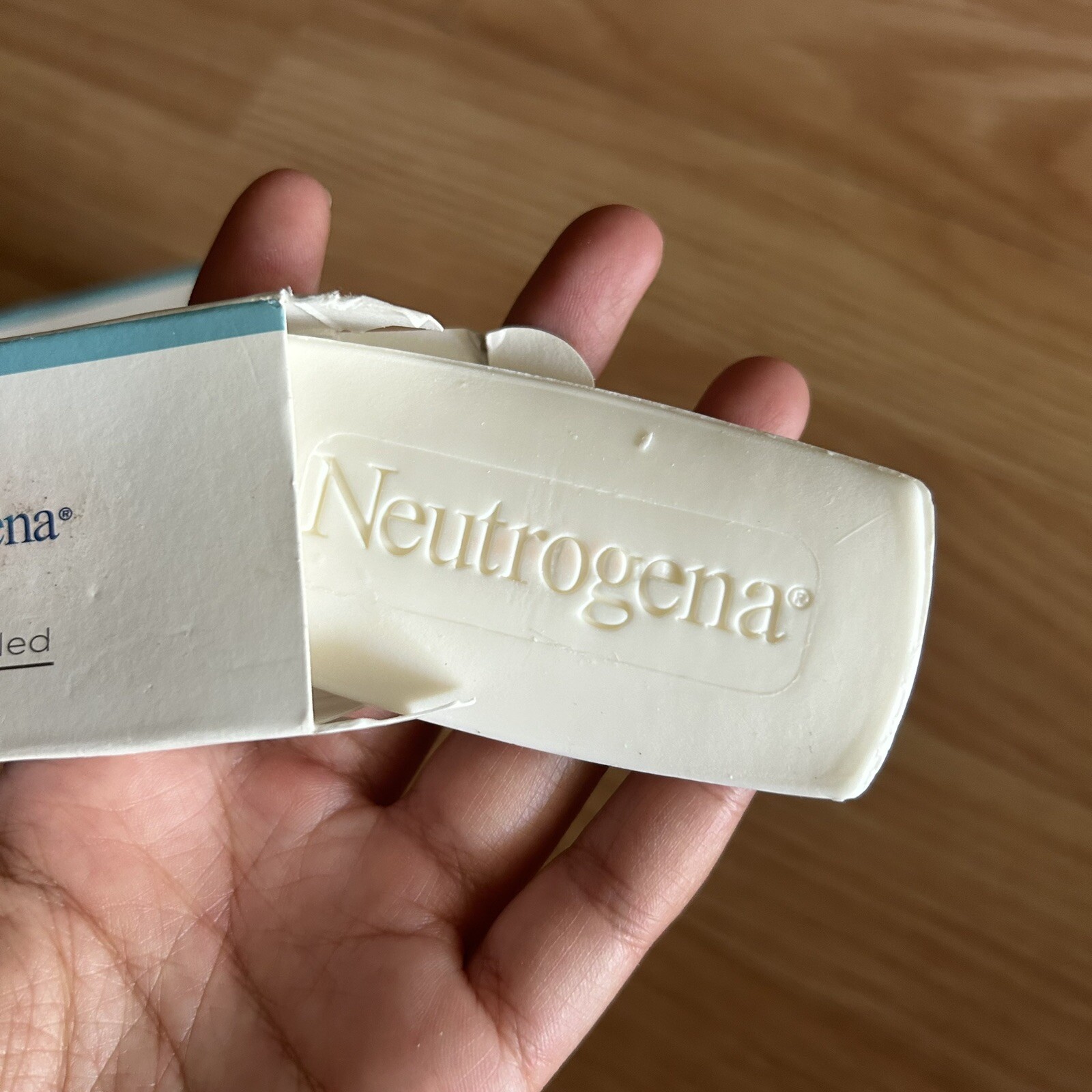 NEW Neutrogena French Milled Soap & Bath Soap Bar BUNDLE 4 Piece