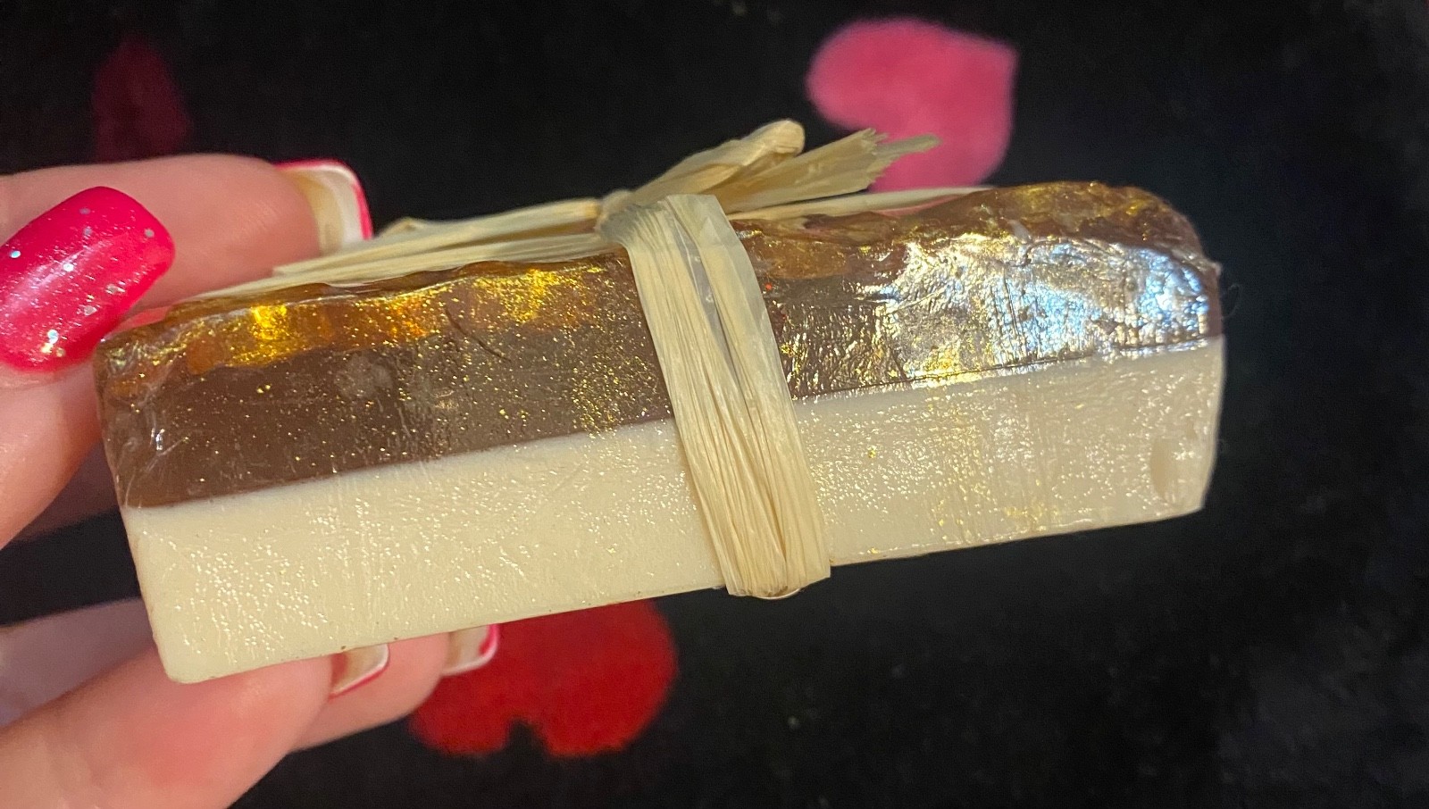 YWC Homemade Queen Bee Honeycomb Honey Bee Soap Set of 3 Rare VTG GrannyCore