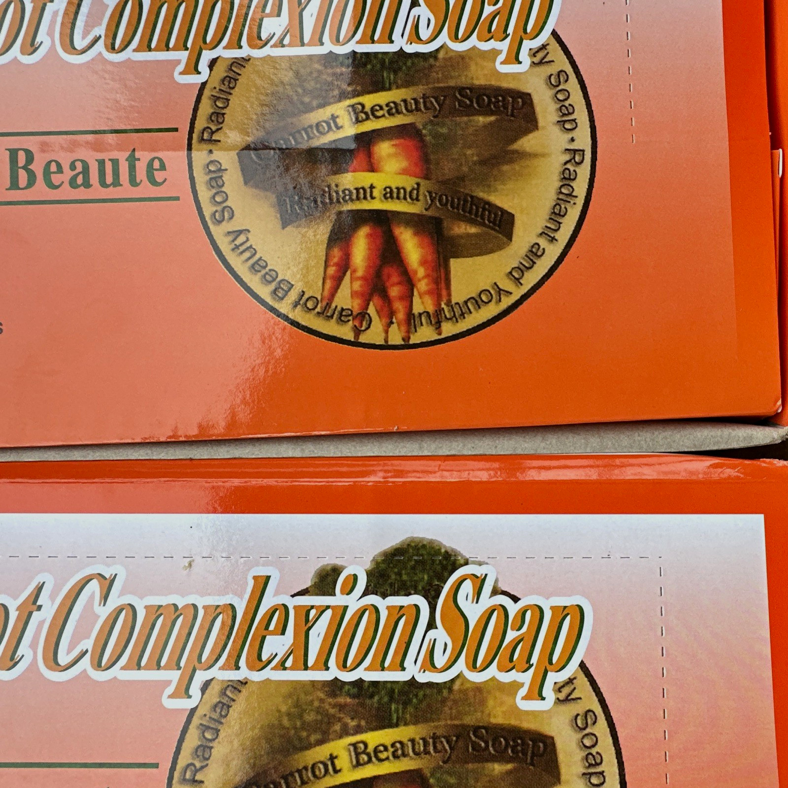 Savon de Beaute Carrot Beauty Soap Radiant Complexion Bar 125g Multipack 12