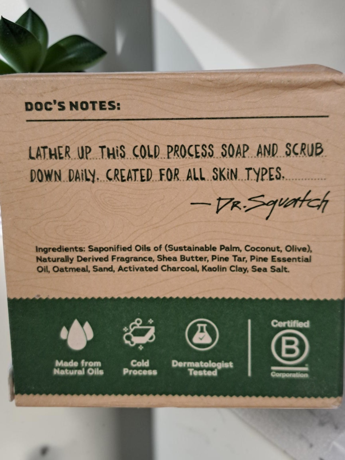 Dr Squatch Men’s Natural Soap Pine Tar 5 oz bar Heavy Grit